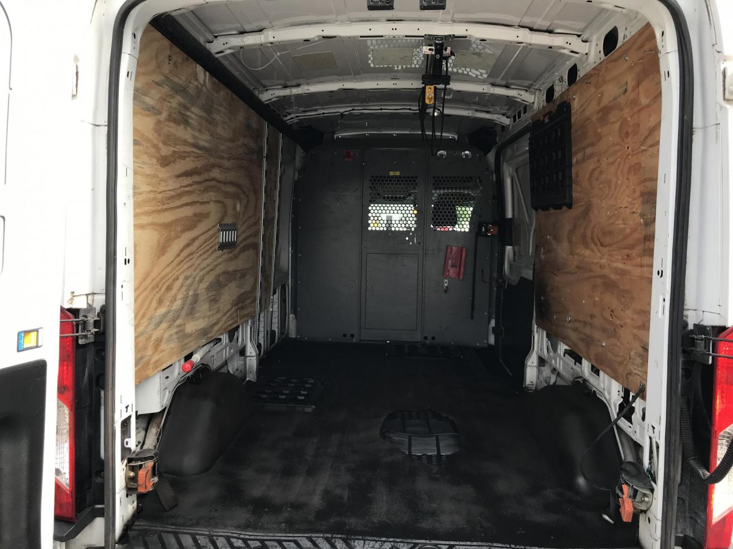 2015 White /Gray Ford Transit 150 Van Med. Roof 148-in. WB (1FTNE2CM7FK) with an 3.7L V6 DOHC 24V engine, 6-Speed Automatic transmission, located at 577 Chester Pike, Prospect Park, PA, 19076, (610) 237-1015, 39.886154, -75.302338 - 15 Ford Transit 150 Cargo Van: Medium Roof, ladder racks, bulkhead, new PA inspection, FLEET MAINTAINED! This vehicle comes inspected and has been given a bumper to bumper safety check. It is very clean, reliable, and well maintained. We offer a unique pay plan that is known for being the easiest - Photo#12