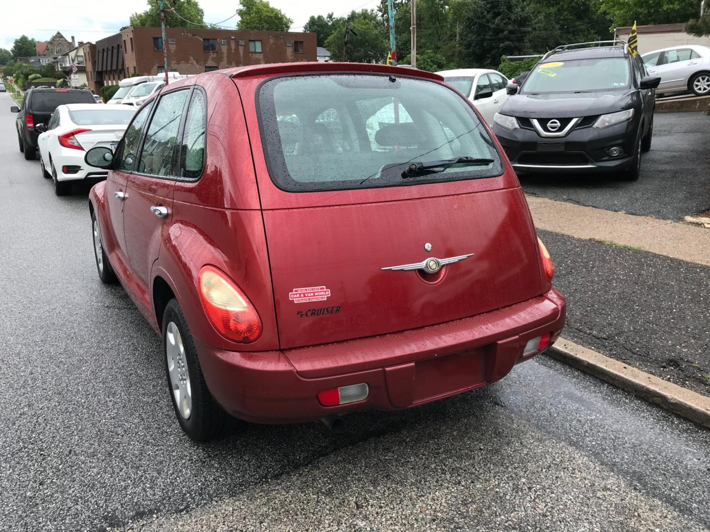 2007 Red /Tan Chrysler PT Cruiser Base (3A4FY48B57T) with an 2.4L L4 DOHC 16V engine, Automatic transmission, located at 577 Chester Pike, Prospect Park, PA, 19076, (610) 237-1015, 39.886154, -75.302338 - 07 Chrysler PT Cruiser: only 119k miles, great on gas, new PA inspection, SUPER clean, runs GREAT! *Vehicle sold as-is* - Photo#4