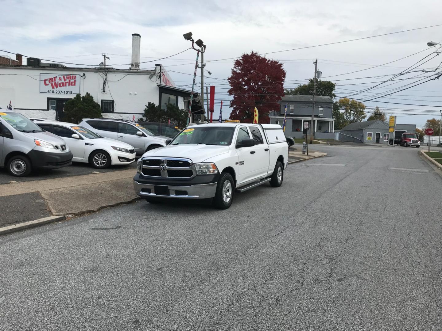 2018 White /Gray RAM 1500 Tradesman Crew Cab LWB 4WD (1C6RR7ST5JS) with an 5.7L V8 OHV 16V engine, 8A transmission, located at 577 Chester Pike, Prospect Park, PA, 19076, (610) 237-1015, 39.886154, -75.302338 - Photo#1