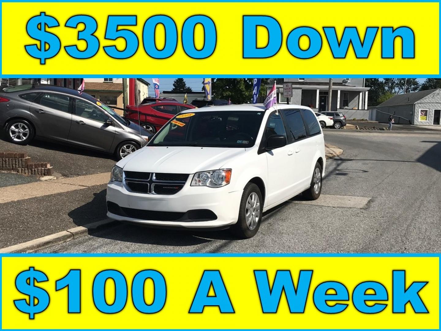 2018 White /Black Dodge Grand Caravan SE (2C4RDGBGXJR) with an 3.6 V6 engine, Automatic transmission, located at 577 Chester Pike, Prospect Park, PA, 19076, (610) 237-1015, 39.886154, -75.302338 - Photo#0