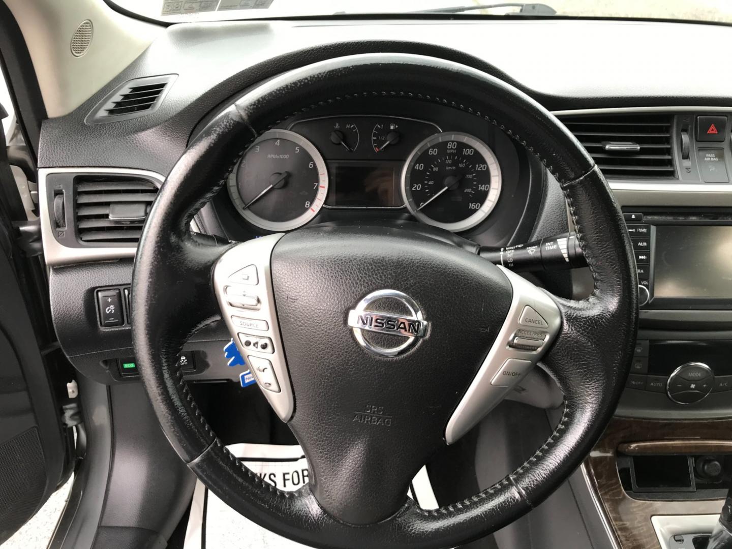 2013 Silver /Gray Nissan Sentra SL (3N1AB7AP8DL) with an 1.8 V4 engine, Automatic transmission, located at 577 Chester Pike, Prospect Park, PA, 19076, (610) 237-1015, 39.886154, -75.302338 - Photo#13