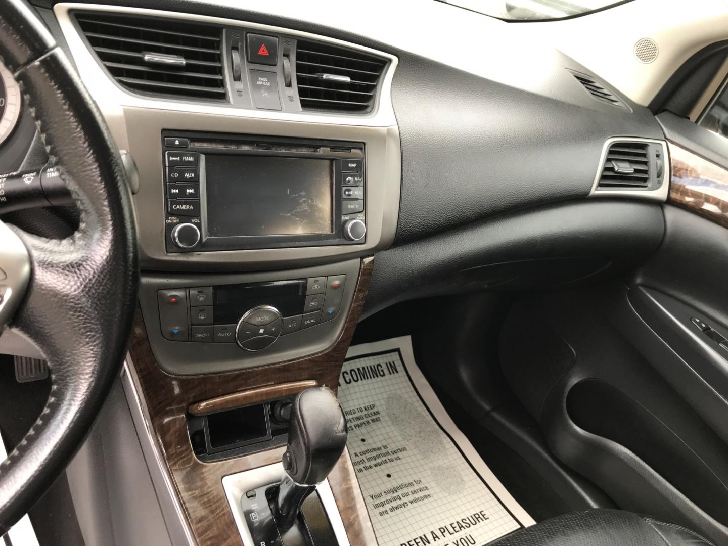 2013 Silver /Gray Nissan Sentra SL (3N1AB7AP8DL) with an 1.8 V4 engine, Automatic transmission, located at 577 Chester Pike, Prospect Park, PA, 19076, (610) 237-1015, 39.886154, -75.302338 - Photo#14