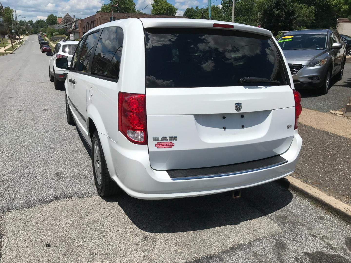 2014 White /Gray Dodge Cargo Van Cargo Van (2C4JRGAG7ER) with an 3.6 V6 engine, Automatic transmission, located at 577 Chester Pike, Prospect Park, PA, 19076, (610) 237-1015, 39.886154, -75.302338 - 2014 Dodge Ram Tradesman Cargo Van: FLEET MAINTAINED, cargo area in back, new PA inspection, runs EXCELLENT! This vehicle comes inspected and has been given a bumper to bumper safety check. It is very clean, reliable, and well maintained. We offer a unique pay plan that is known for being the eas - Photo#5