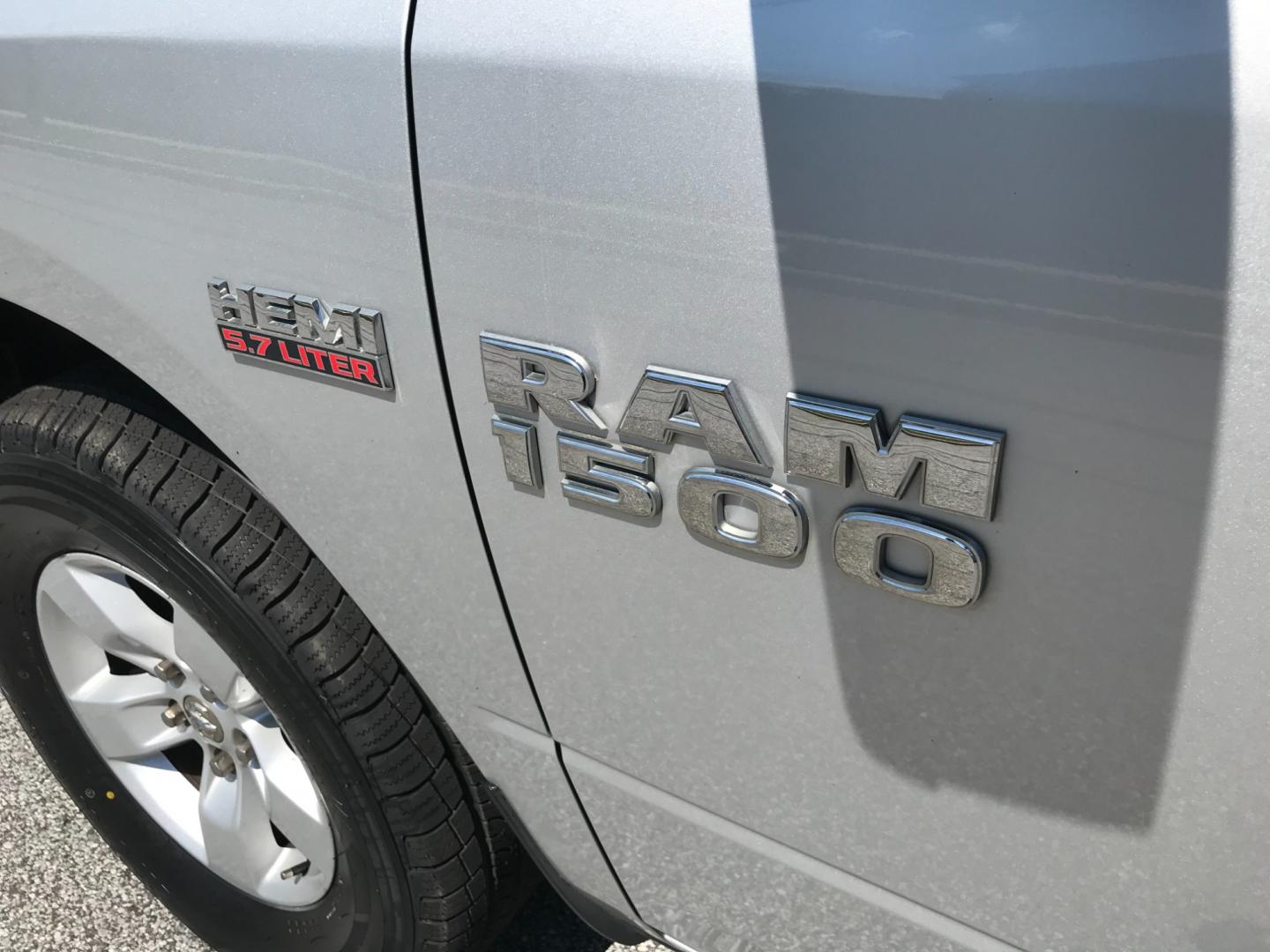 2014 Silver /Gray RAM 1500 ST (1C6RR7KTXES) with an 5.7 engine, Automatic transmission, located at 577 Chester Pike, Prospect Park, PA, 19076, (610) 237-1015, 39.886154, -75.302338 - Photo#8