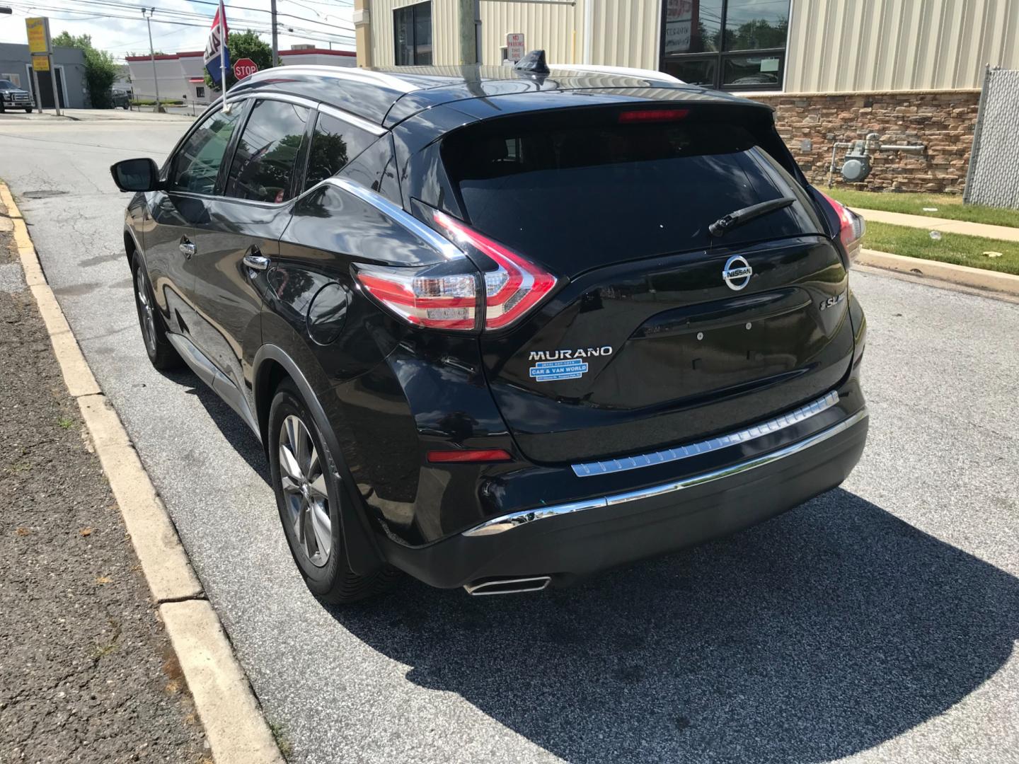 2017 Black /Tan Nissan Murano SL (5N1AZ2MH6HN) with an 3.5 V6 engine, Automatic transmission, located at 577 Chester Pike, Prospect Park, PA, 19076, (610) 237-1015, 39.886154, -75.302338 - Photo#6