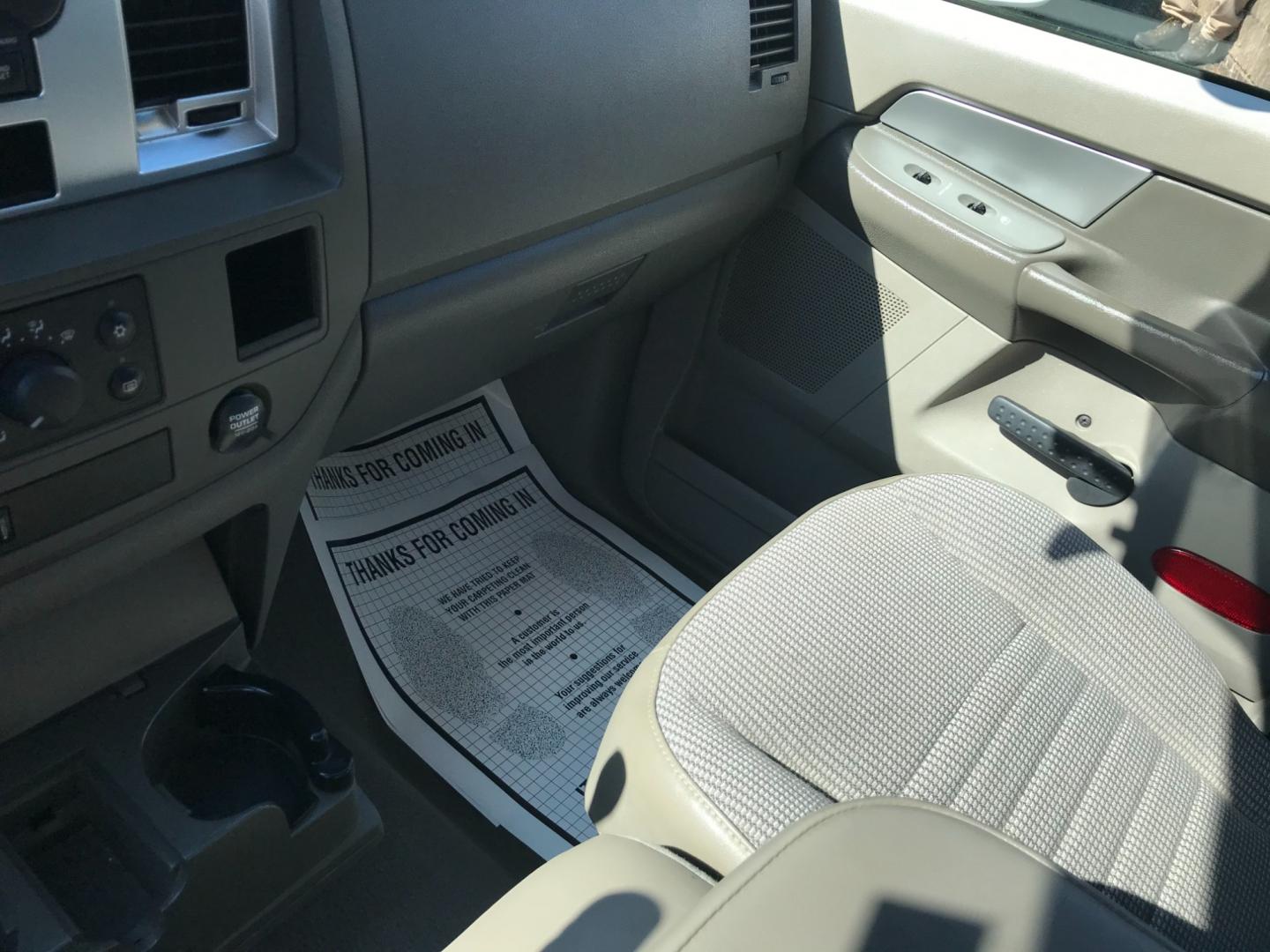 2008 Blue /Tan Dodge Ram 1500 ST (1D7HU18N18J) with an 4.7 engine, Automatic transmission, located at 577 Chester Pike, Prospect Park, PA, 19076, (610) 237-1015, 39.886154, -75.302338 - 2008 Dodge Ram 1500: Quad Cab, 4x4, new PA inspection, trailer hitch, SUPER CLEAN, runs LIKE NEW! This vehicle comes inspected and has been given a bumper to bumper safety check. It is very clean, reliable, and well maintained. We offer a unique pay plan that is known for being the easiest and fa - Photo#15