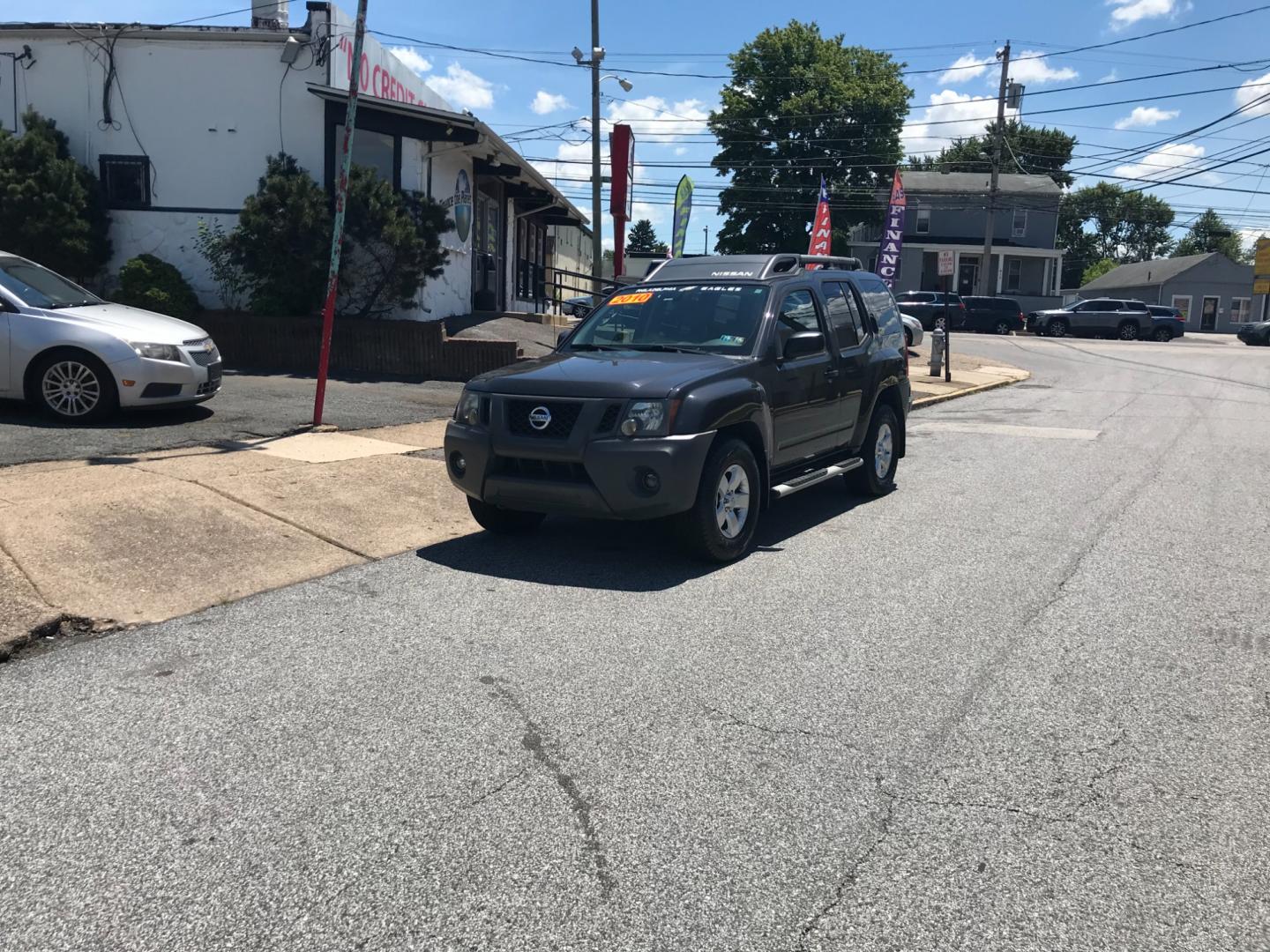 2010 Gray /Gray Nissan Xterra Off-Road (5N1AN0NW0AC) with an 4.0 V6 engine, Automatic transmission, located at 577 Chester Pike, Prospect Park, PA, 19076, (610) 237-1015, 39.886154, -75.302338 - Photo#1