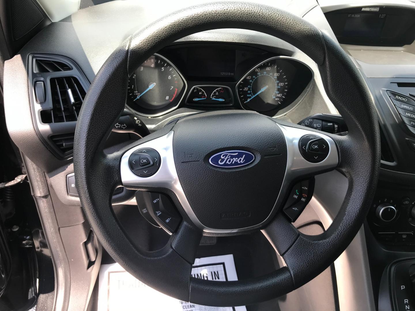 2014 Black /Black Ford Escape SE (1FMCU9GX3EU) with an 1.6 V4 engine, Automatic transmission, located at 577 Chester Pike, Prospect Park, PA, 19076, (610) 237-1015, 39.886154, -75.302338 - 2014 Ford Escape SE: 4x4, backup camera, new PA inspection, SUPER CLEAN, runs LIKE NEW! This vehicle comes inspected and has been given a bumper to bumper safety check. It is very clean, reliable, and well maintained. We offer a unique pay plan that is known for being the easiest and fastest fina - Photo#10