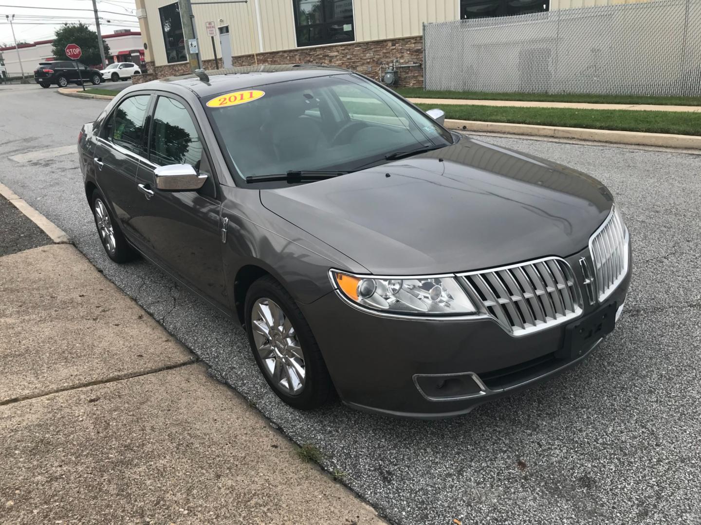 2011 Brown /Black Lincoln MKZ (3LNHL2JC3BR) with an 3.5 V6 engine, Automatic transmission, located at 577 Chester Pike, Prospect Park, PA, 19076, (610) 237-1015, 39.886154, -75.302338 - Photo#3