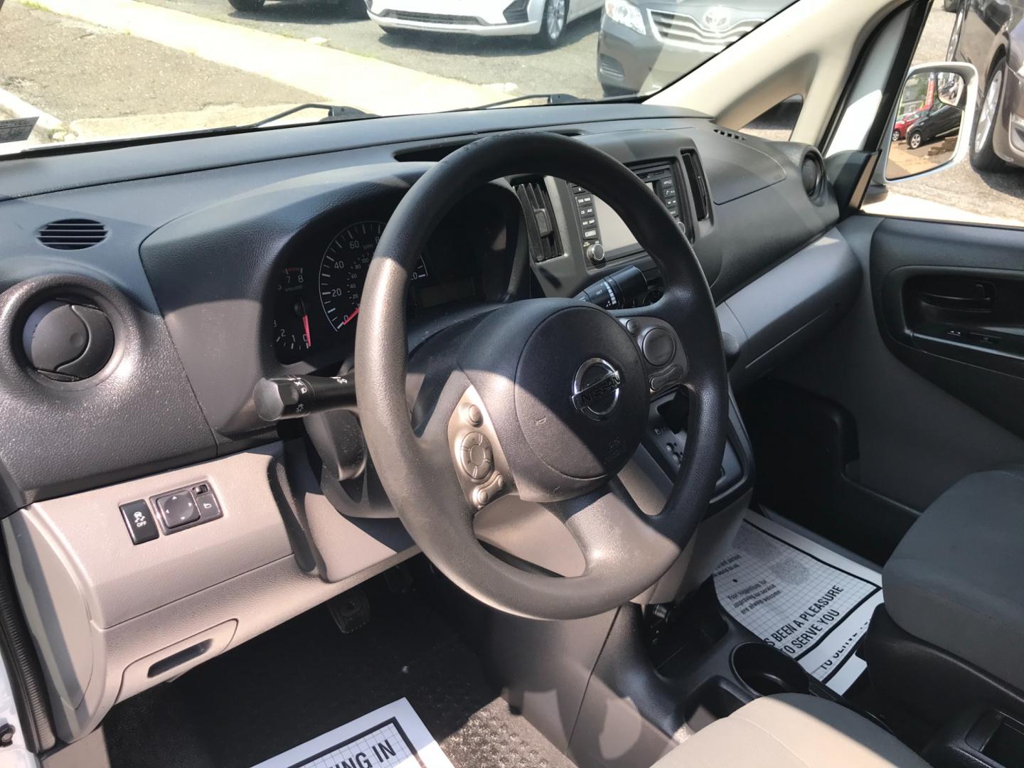 2015 White /Gray Nissan NV200 SV (3N6CM0KN7FK) with an 2.0 V4 engine, Automatic transmission, located at 577 Chester Pike, Prospect Park, PA, 19076, (610) 237-1015, 39.886154, -75.302338 - Photo#9