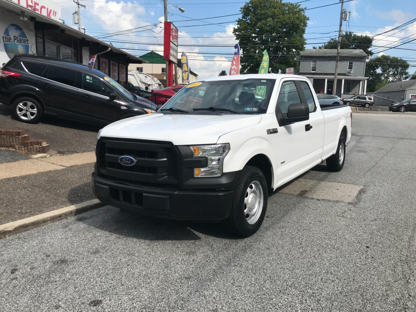 2017 White /Gray Ford F-150 XL (1FTEX1CP6HK) with an 2.7 V6 engine, Automatic transmission, located at 577 Chester Pike, Prospect Park, PA, 19076, (610) 237-1015, 39.886154, -75.302338 - 2017 Ford F150: Extended Cab, 8 foot bed, trailer hitch, new PA inspection, runs LIKE NEW! This vehicle comes inspected and has been given a bumper to bumper safety check. It is very clean, reliable, and well maintained. We offer a unique pay plan that is known for being the easiest and fastest f - Photo#2