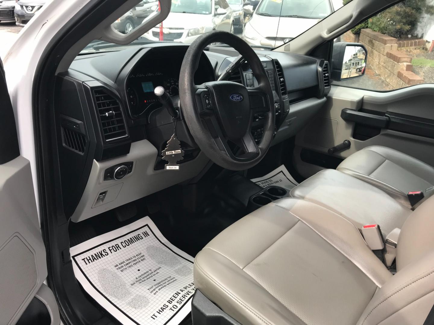 2017 White /Gray Ford F-150 XL (1FTEX1CP6HK) with an 2.7 V6 engine, Automatic transmission, located at 577 Chester Pike, Prospect Park, PA, 19076, (610) 237-1015, 39.886154, -75.302338 - 2017 Ford F150: Extended Cab, 8 foot bed, trailer hitch, new PA inspection, runs LIKE NEW! This vehicle comes inspected and has been given a bumper to bumper safety check. It is very clean, reliable, and well maintained. We offer a unique pay plan that is known for being the easiest and fastest f - Photo#7