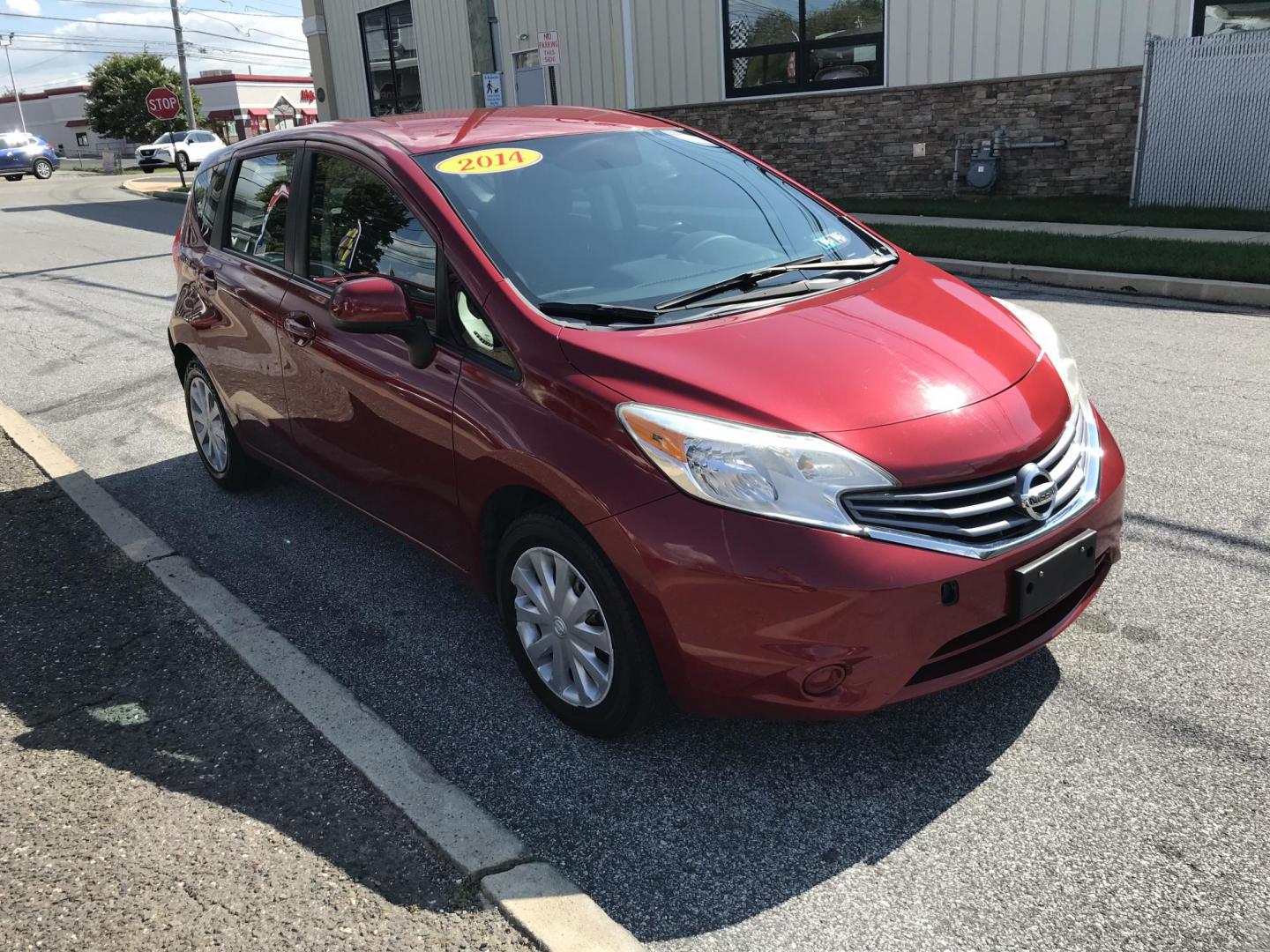 2014 Red /Gray Nissan Versa Note S (3N1CE2CP5EL) with an 1.6L L4 DOHC 16V engine, Automatic transmission, located at 577 Chester Pike, Prospect Park, PA, 19076, (610) 237-1015, 39.886154, -75.302338 - Photo#3