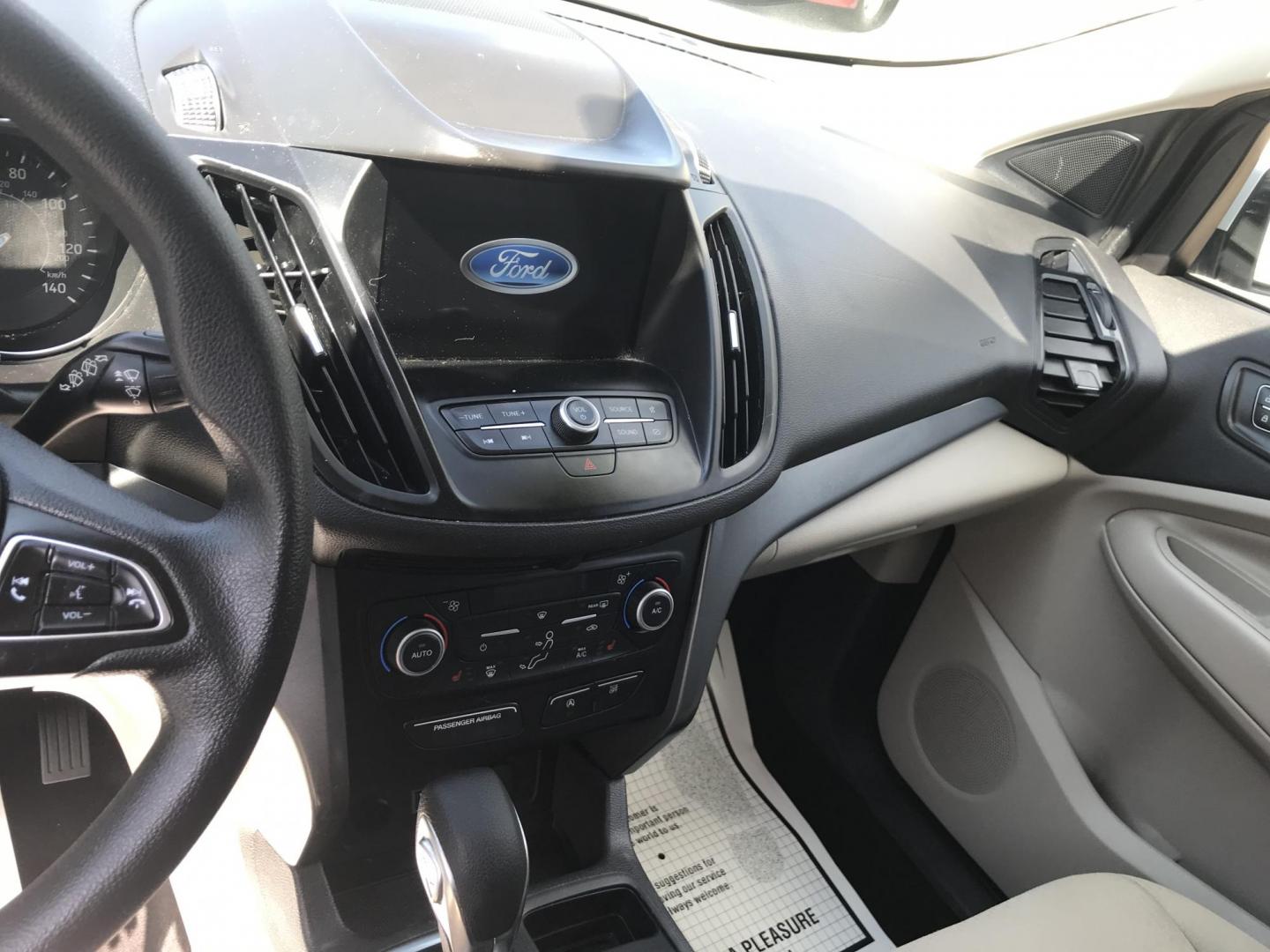 2019 White /Gray Ford Escape SE 4WD (1FMCU9GD6KU) with an 1.5L L4 DOHC 16V engine, 6A transmission, located at 577 Chester Pike, Prospect Park, PA, 19076, (610) 237-1015, 39.886154, -75.302338 - 2019 Ford Escape: Only 116k miles, backup camera, 4x4, new PA inspection, SUPER CLEAN, runs LIKE NEW! This vehicle comes inspected and has been given a bumper to bumper safety check. It is very clean, reliable, and well maintained. We offer a unique pay plan that is known for being the easiest an - Photo#13