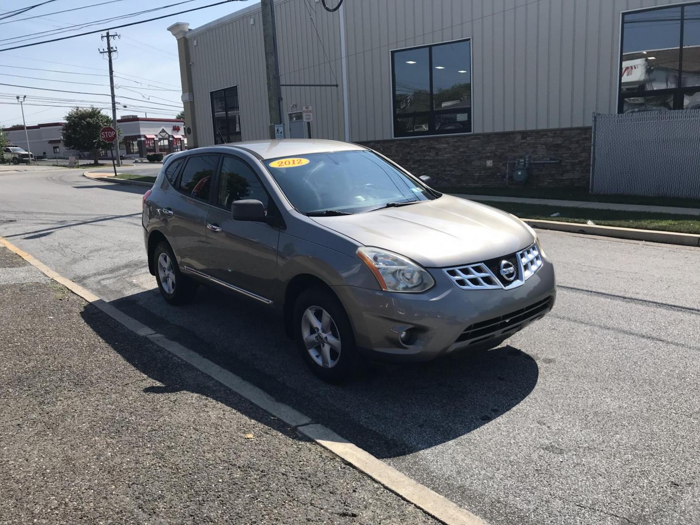 2012 Gray /Gray Nissan Rogue S AWD (JN8AS5MV1CW) with an 2.5L L4 DOHC 16V engine, Continuously Variable Transmission transmission, located at 577 Chester Pike, Prospect Park, PA, 19076, (610) 237-1015, 39.886154, -75.302338 - 2012 Nissan Rogue S: Only 104k miles, all wheel drive, backup camera, new PA inspection, great on gas, runs LIKE NEW! This vehicle comes inspected and has been given a bumper to bumper safety check. It is very clean, reliable, and well maintained. We offer a unique pay plan that is known for bein - Photo#3