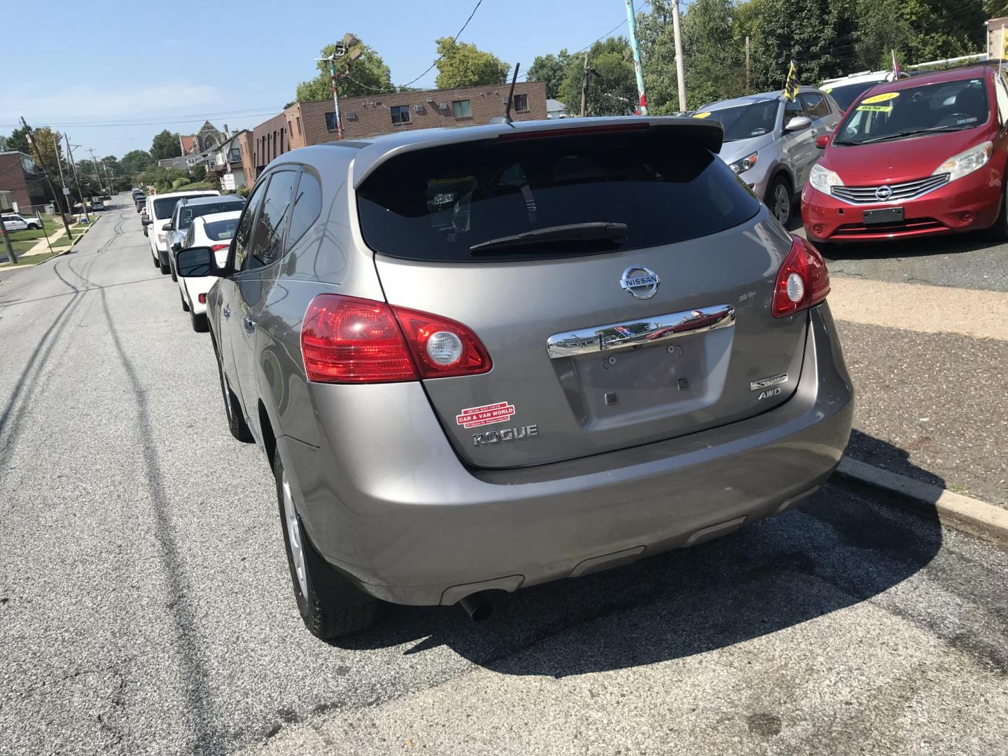 2012 Gray /Gray Nissan Rogue S AWD (JN8AS5MV1CW) with an 2.5L L4 DOHC 16V engine, Continuously Variable Transmission transmission, located at 577 Chester Pike, Prospect Park, PA, 19076, (610) 237-1015, 39.886154, -75.302338 - 2012 Nissan Rogue S: Only 104k miles, all wheel drive, backup camera, new PA inspection, great on gas, runs LIKE NEW! This vehicle comes inspected and has been given a bumper to bumper safety check. It is very clean, reliable, and well maintained. We offer a unique pay plan that is known for bein - Photo#5