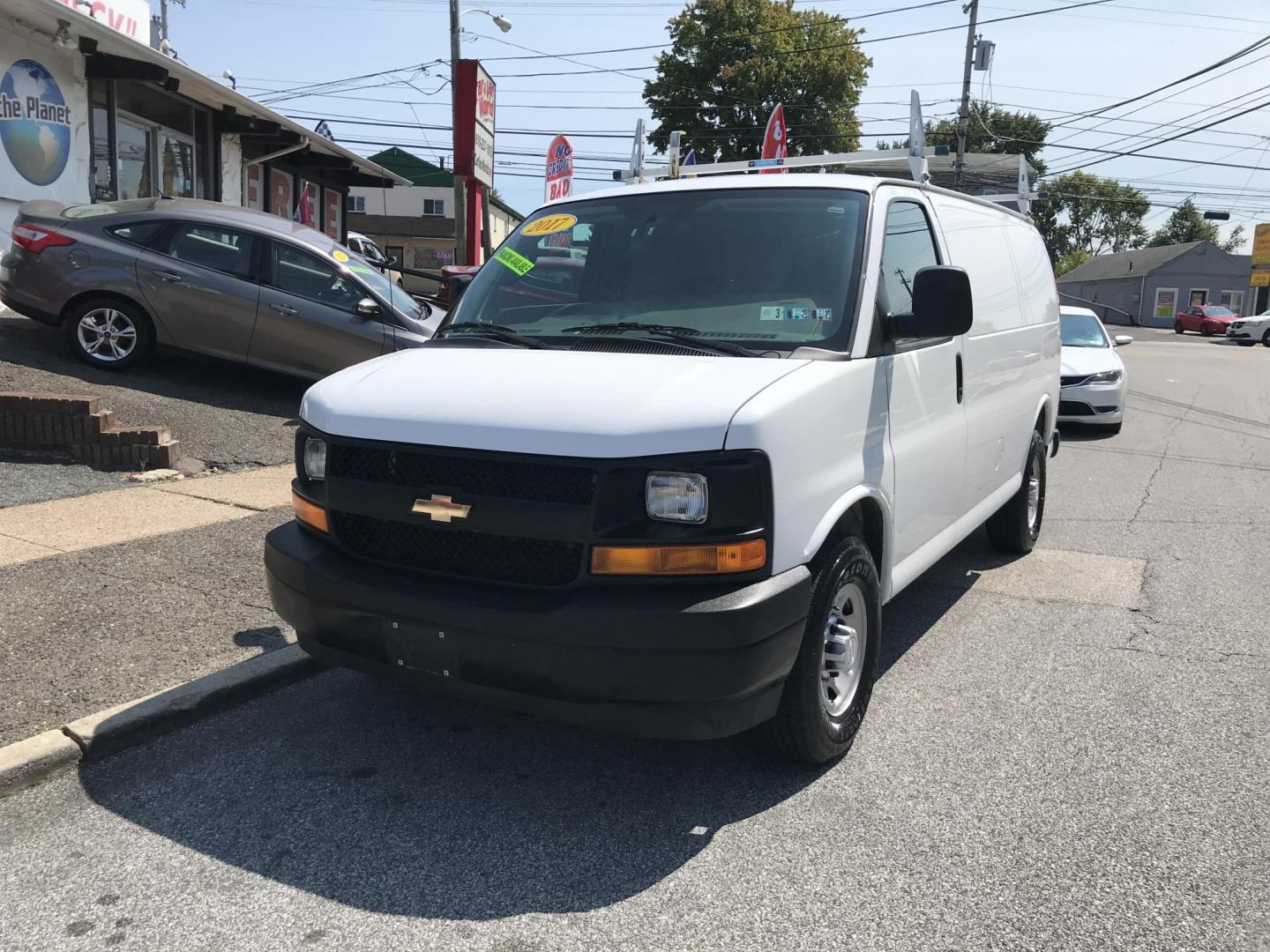 2017 White /Gray Chevrolet Express 2500 Cargo (1GCWGAFF7H1) with an 4.8L V8 FFV engine, 6A transmission, located at 577 Chester Pike, Prospect Park, PA, 19076, (610) 237-1015, 39.886154, -75.302338 - Photo#1