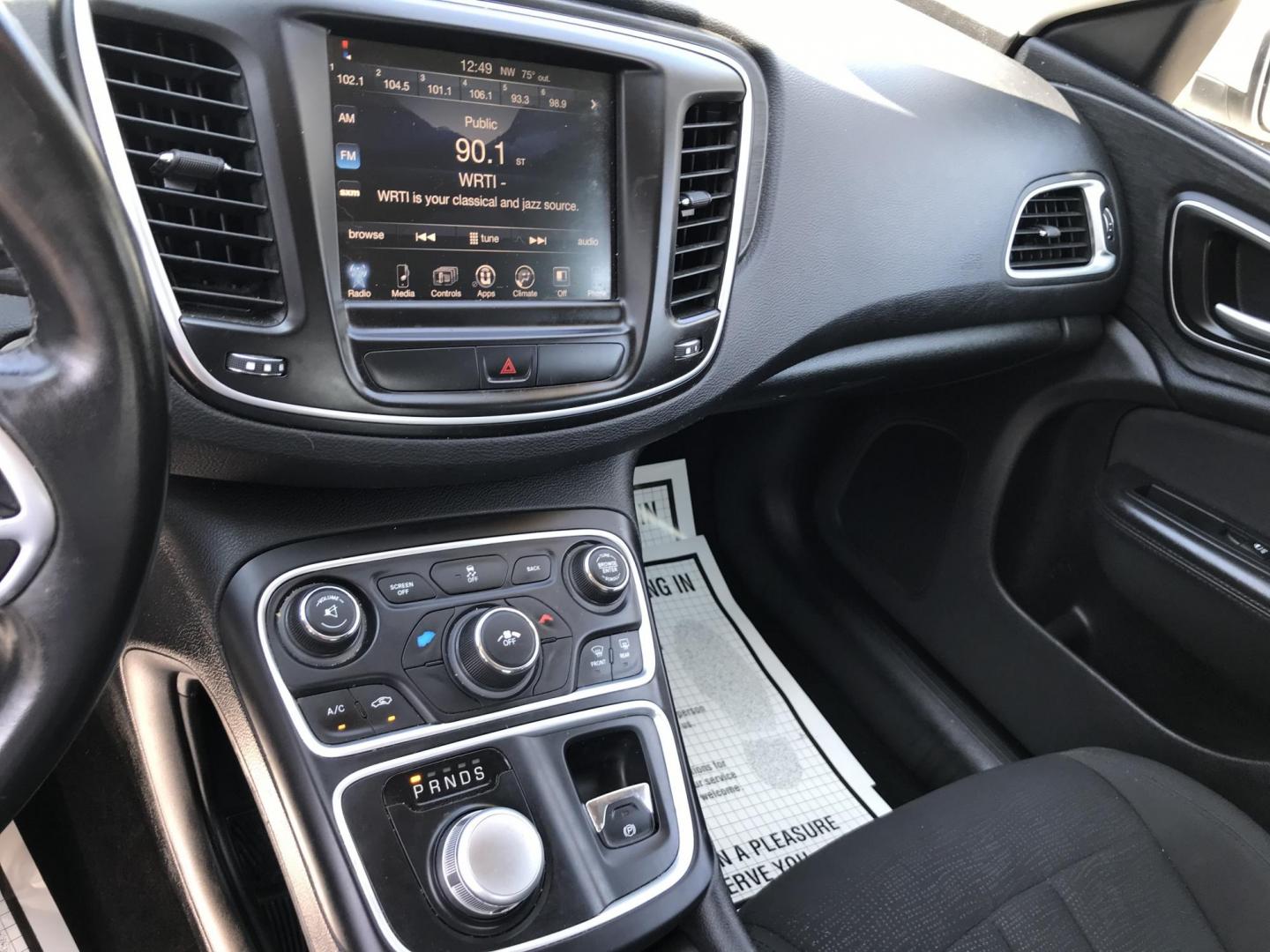 2016 White /Gray Chrysler 200 Limited (1C3CCCAG1GN) with an 3.6L V6 DOHC 24V FFV engine, 9A transmission, located at 577 Chester Pike, Prospect Park, PA, 19076, (610) 237-1015, 39.886154, -75.302338 - 2016 Chrysler 200 Limited: Big screen radio, backup camera, new PA inspection, great on gas, runs LIKE NEW! This vehicle comes inspected and has been given a bumper to bumper safety check. It is very clean, reliable, and well maintained. We offer a unique pay plan that is known for being the easi - Photo#11