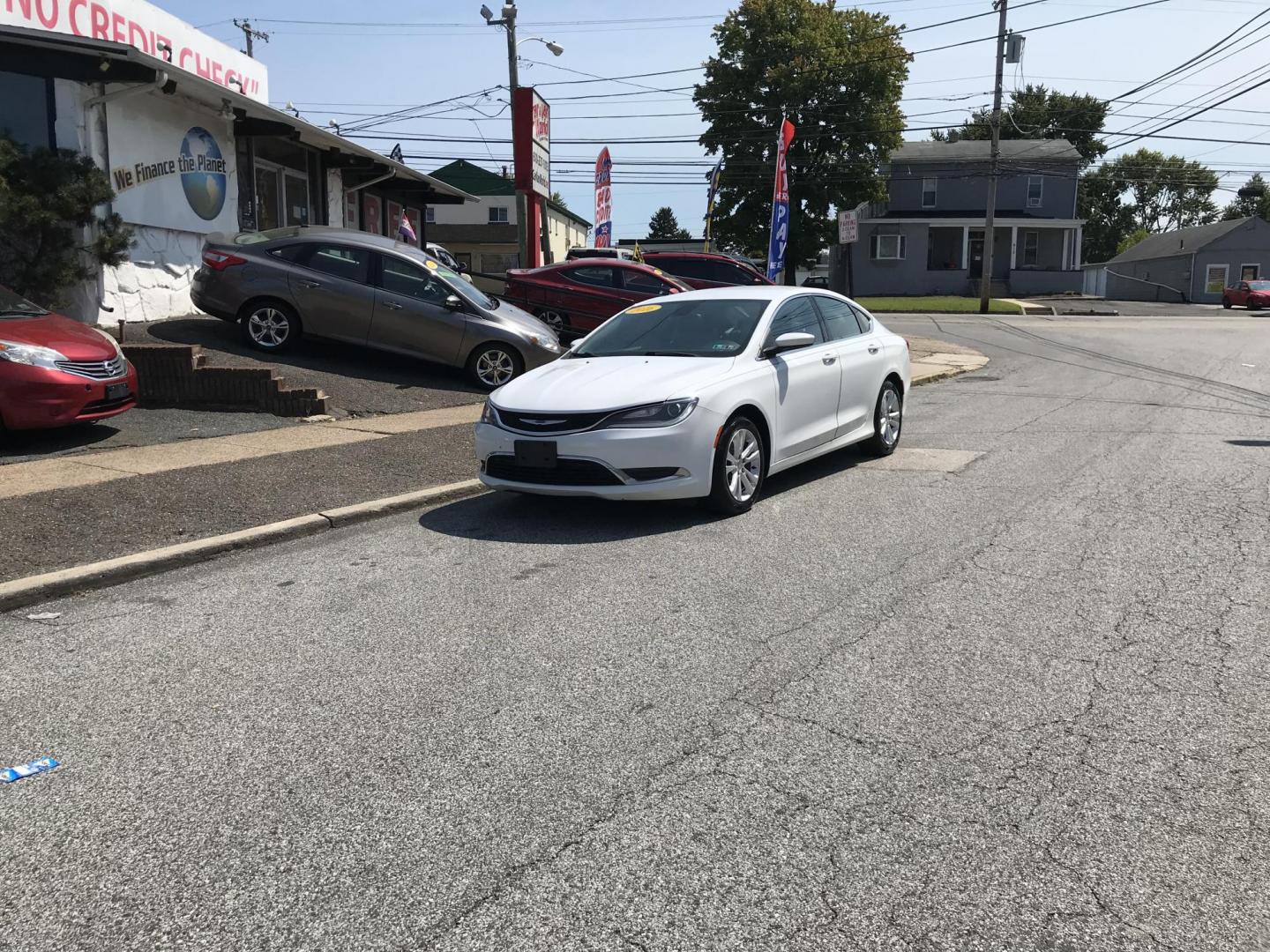 2016 White /Gray Chrysler 200 Limited (1C3CCCAG1GN) with an 3.6L V6 DOHC 24V FFV engine, 9A transmission, located at 577 Chester Pike, Prospect Park, PA, 19076, (610) 237-1015, 39.886154, -75.302338 - 2016 Chrysler 200 Limited: Big screen radio, backup camera, new PA inspection, great on gas, runs LIKE NEW! This vehicle comes inspected and has been given a bumper to bumper safety check. It is very clean, reliable, and well maintained. We offer a unique pay plan that is known for being the easi - Photo#2