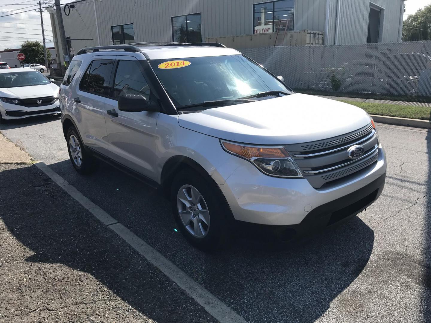 2014 Silver /Gray Ford Explorer (1FM5K7B80EG) with an 3.5L V6 DOHC 24V engine, 6-Speed Automatic transmission, located at 577 Chester Pike, Prospect Park, PA, 19076, (610) 237-1015, 39.886154, -75.302338 - 2014 Ford Explorer: 3rd row seating, new PA inspection, SUPER CLEAN, runs LIKE NEW! This vehicle comes inspected and has been given a bumper to bumper safety check. It is very clean, reliable, and well maintained. We offer a unique pay plan that is known for being the easiest and fastest financin - Photo#3