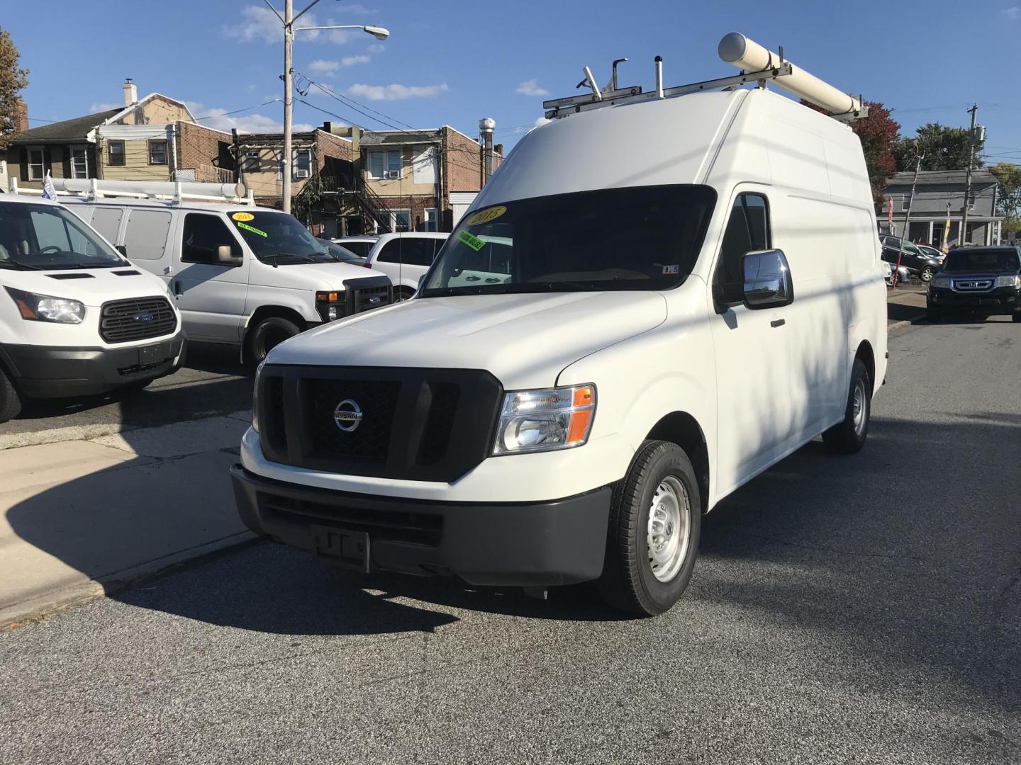 2015 White /Gray Nissan NV Cargo 2500 HD S V6 High Roof (1N6BF0LY6FN) with an 4.0L V6 engine, 5A transmission, located at 577 Chester Pike, Prospect Park, PA, 19076, (610) 237-1015, 39.886154, -75.302338 - Photo#1