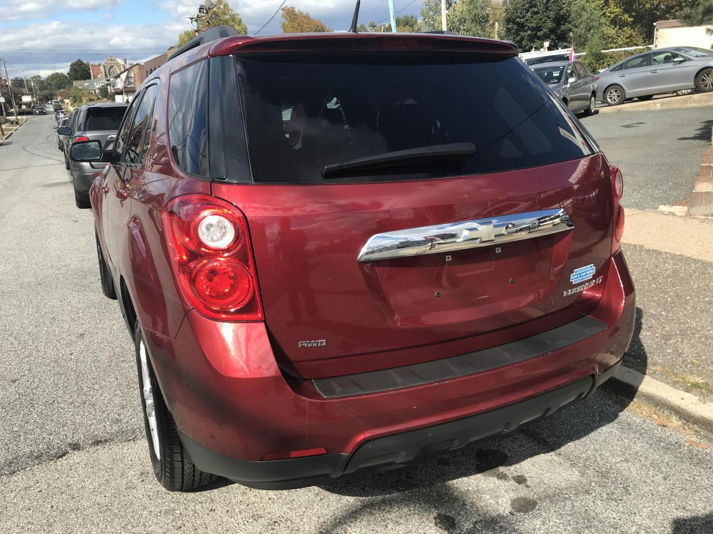 2010 Red /Gray Chevrolet Equinox LT1 AWD (2CNFLEEW9A6) with an 2.4L L4 DOHC 16V engine, 6-Speed Automatic transmission, located at 577 Chester Pike, Prospect Park, PA, 19076, (610) 237-1015, 39.886154, -75.302338 - 2010 Chevrolet Equinox LT: Only 120k miles, AWD, new PA inspection, runs EXCELLENT! This vehicle comes inspected and has been given a bumper to bumper safety check. It is very clean, reliable, and well maintained. We offer a unique pay plan that is known for being the easiest and fastest financin - Photo#6