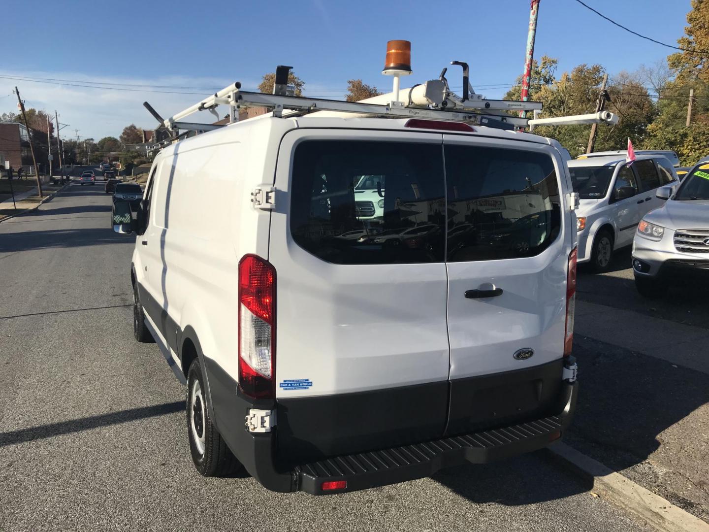 2015 White /Gray Ford Transit 150 Van Med. Roof w/Sliding Pass. 130-in. WB (1FTNE1YMXFK) with an 3.7L V6 DOHC 24V engine, 6-Speed Automatic transmission, located at 577 Chester Pike, Prospect Park, PA, 19076, (610) 237-1015, 39.886154, -75.302338 - Photo#5