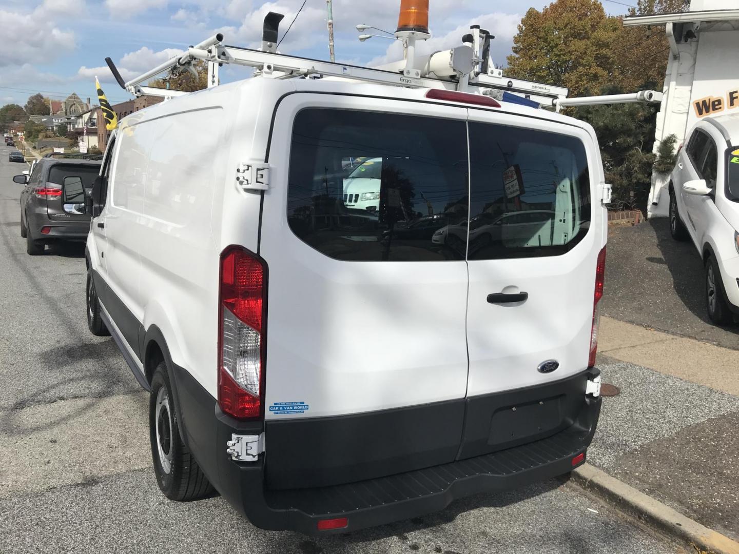 2015 White /Gray Ford Transit 150 Van Med. Roof w/Sliding Pass. 130-in. WB (1FTNE1YM0FK) with an 3.7L V6 DOHC 24V engine, 6-Speed Automatic transmission, located at 577 Chester Pike, Prospect Park, PA, 19076, (610) 237-1015, 39.886154, -75.302338 - Photo#5