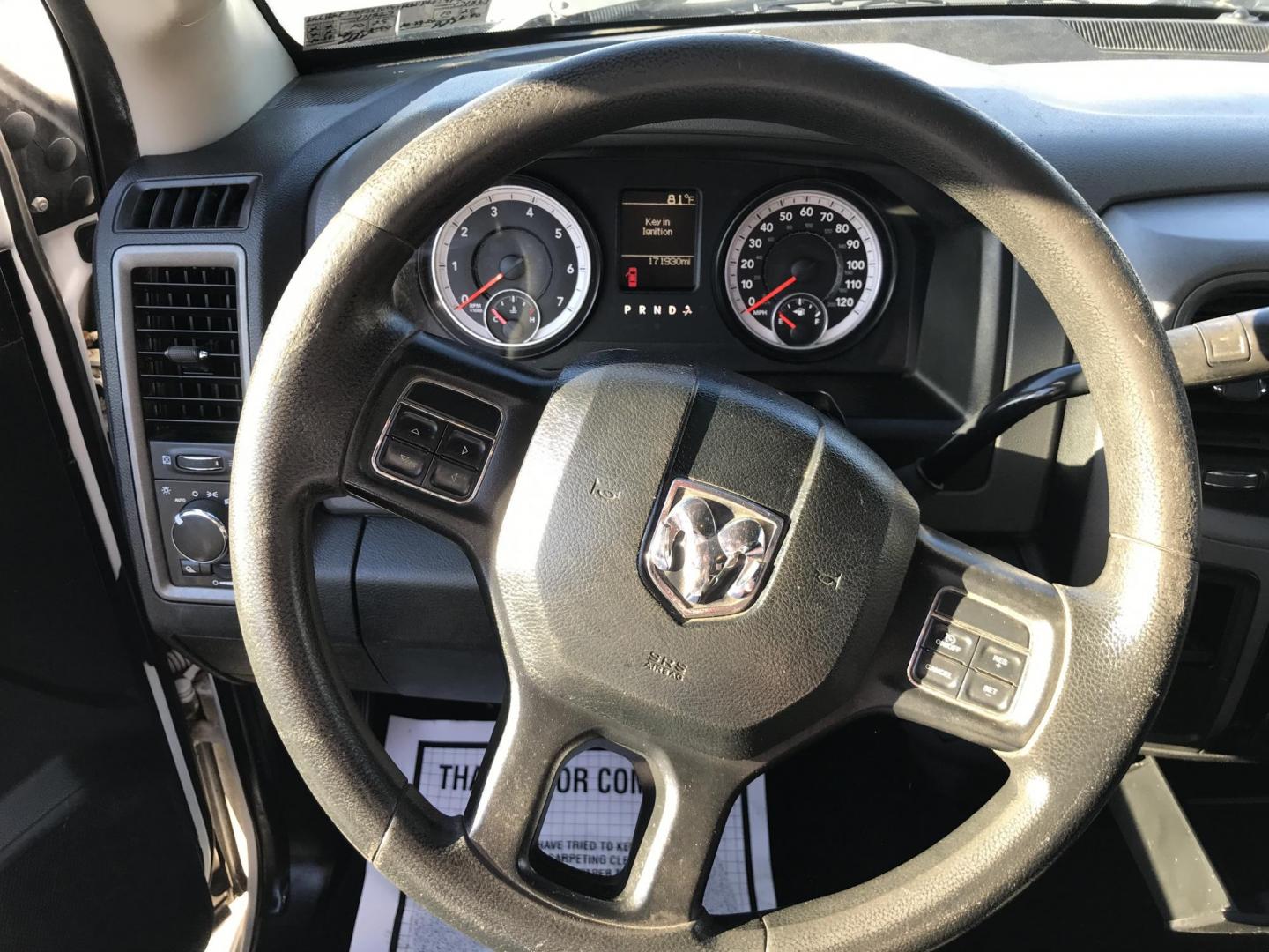 2015 White /Gray RAM 1500 Tradesman Quad Cab (1C6RR6FT4FS) with an 5.7L V8 OHV 16V engine, 6-Speed Automatic transmission, located at 577 Chester Pike, Prospect Park, PA, 19076, (610) 237-1015, 39.886154, -75.302338 - Photo#16