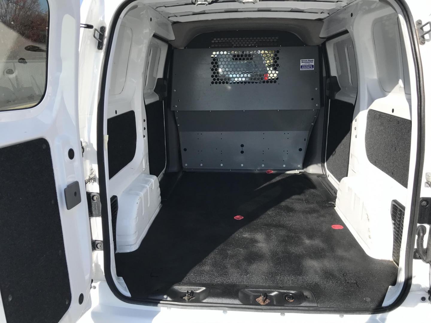 2018 White /Gray Nissan NV200 SV (3N6CM0KNXJK) with an 2.0L L4 DOHC 16V engine, CVT transmission, located at 577 Chester Pike, Prospect Park, PA, 19076, (610) 237-1015, 39.886154, -75.302338 - 2018 Nissan NV 200 SV: Only 133k miles, no side windows, partition, new PA inspection, great on gas, FLEET MAINTAINED! This vehicle comes inspected and has been given a bumper to bumper safety check. It is very clean, reliable, and well maintained. We offer a unique pay plan that is known for bei - Photo#14