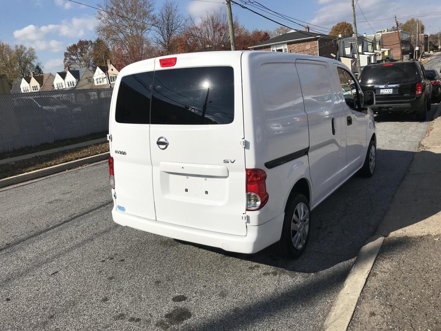 2018 White /Gray Nissan NV200 SV (3N6CM0KNXJK) with an 2.0L L4 DOHC 16V engine, CVT transmission, located at 577 Chester Pike, Prospect Park, PA, 19076, (610) 237-1015, 39.886154, -75.302338 - 2018 Nissan NV 200 SV: Only 133k miles, no side windows, partition, new PA inspection, great on gas, FLEET MAINTAINED! This vehicle comes inspected and has been given a bumper to bumper safety check. It is very clean, reliable, and well maintained. We offer a unique pay plan that is known for bei - Photo#4