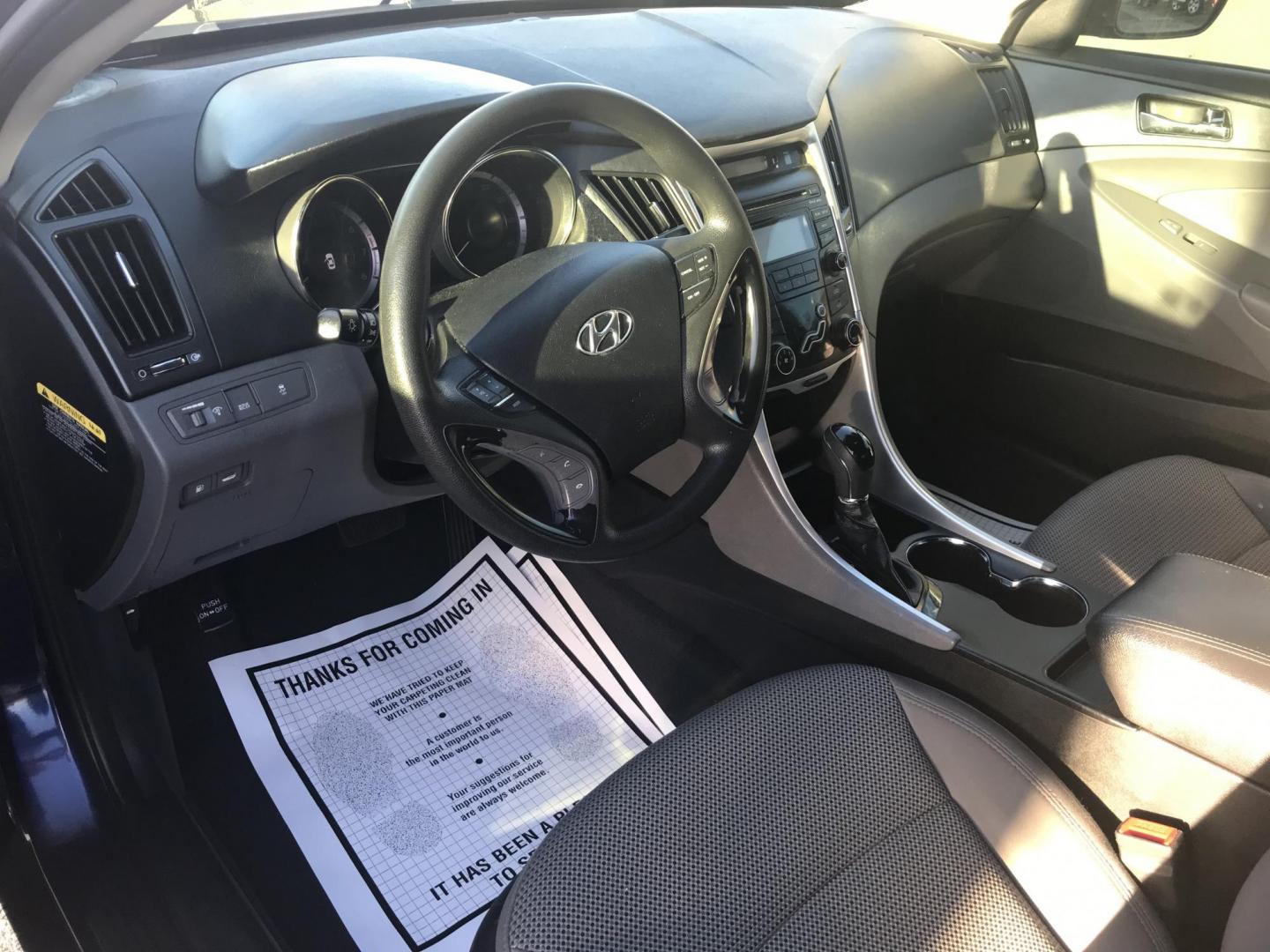 2012 Blue /Gray Hyundai Sonata GLS (5NPEB4AC3CH) with an 2.4L L4 DOHC 16V engine, Automatic transmission, located at 577 Chester Pike, Prospect Park, PA, 19076, (610) 237-1015, 39.886154, -75.302338 - 2012 Hyundai Sonata GLS: Only 100k miles, new PA inspection, great on gas, SUPER CLEAN, runs LIKE NEW! This vehicle comes inspected and has been given a bumper to bumper safety check. It is very clean, reliable, and well maintained. We offer a unique pay plan that is known for being the easiest a - Photo#10