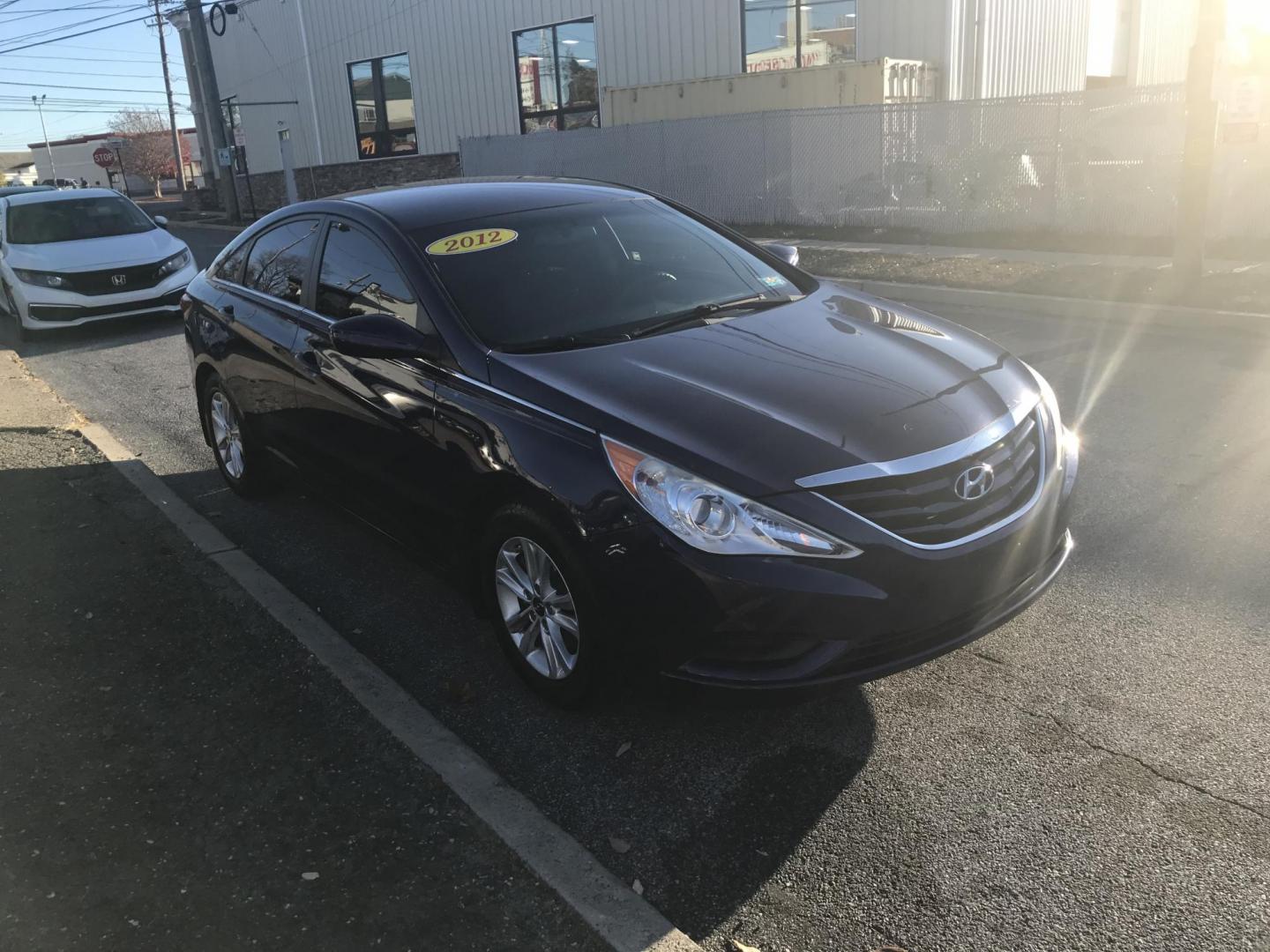 2012 Blue /Gray Hyundai Sonata GLS (5NPEB4AC3CH) with an 2.4L L4 DOHC 16V engine, Automatic transmission, located at 577 Chester Pike, Prospect Park, PA, 19076, (610) 237-1015, 39.886154, -75.302338 - 2012 Hyundai Sonata GLS: Only 100k miles, new PA inspection, great on gas, SUPER CLEAN, runs LIKE NEW! This vehicle comes inspected and has been given a bumper to bumper safety check. It is very clean, reliable, and well maintained. We offer a unique pay plan that is known for being the easiest a - Photo#5