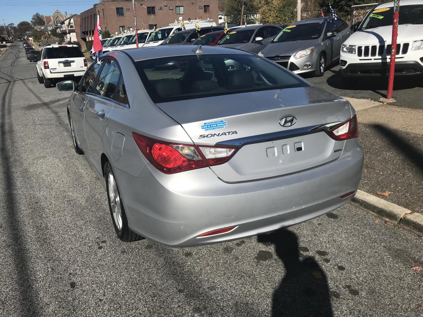 2011 Silver /Gray Hyundai Sonata Limited Auto (5NPEC4AC0BH) with an 2.4L L4 DOHC 16V engine, 5-Speed Automatic transmission, located at 577 Chester Pike, Prospect Park, PA, 19076, (610) 237-1015, 39.886154, -75.302338 - 2011 Hyundai Sonata Limited: Sunroof, new PA inspection, screen radio, great on gas, runs LIKE NEW! This vehicle comes inspected and has been given a bumper to bumper safety check. It is very clean, reliable, and well maintained. We offer a unique pay plan that is known for being the easiest and - Photo#6