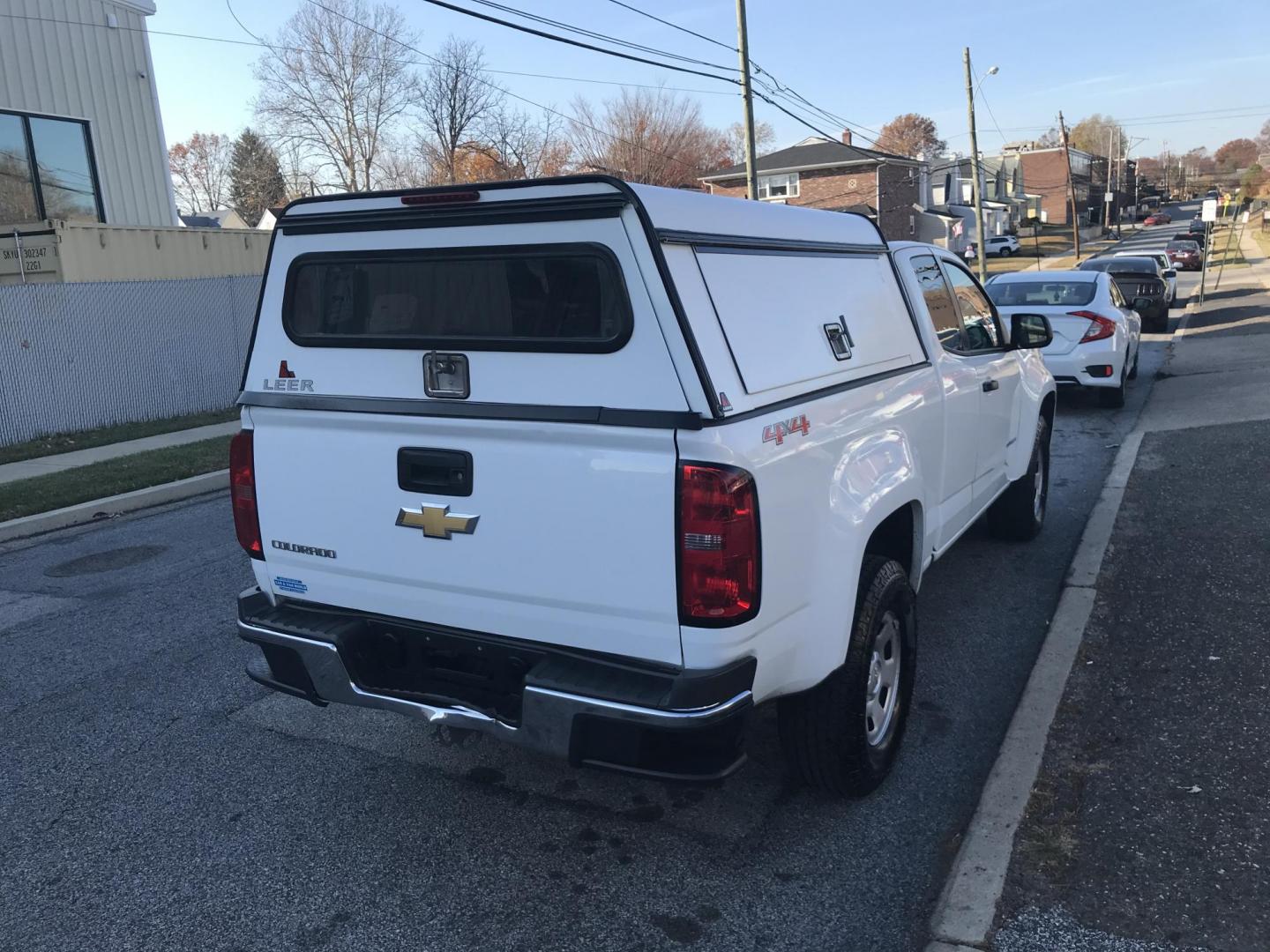 2018 White /Gray Chevrolet Colorado Work Truck Ext. Cab 4WD (1GCHTBEA0J1) with an 2.5L L4 DOHC 16V GAS engine, 6A transmission, located at 577 Chester Pike, Prospect Park, PA, 19076, (610) 237-1015, 39.886154, -75.302338 - 2018 Chevrolet Colorado: 4x4, extended cab, new PA inspection, backup camera, FLEET MAINTAINED, runs LIKE NEW! This vehicle comes inspected and has been given a bumper to bumper safety check. It is very clean, reliable, and well maintained. We offer a unique pay plan that is known for being the e - Photo#6