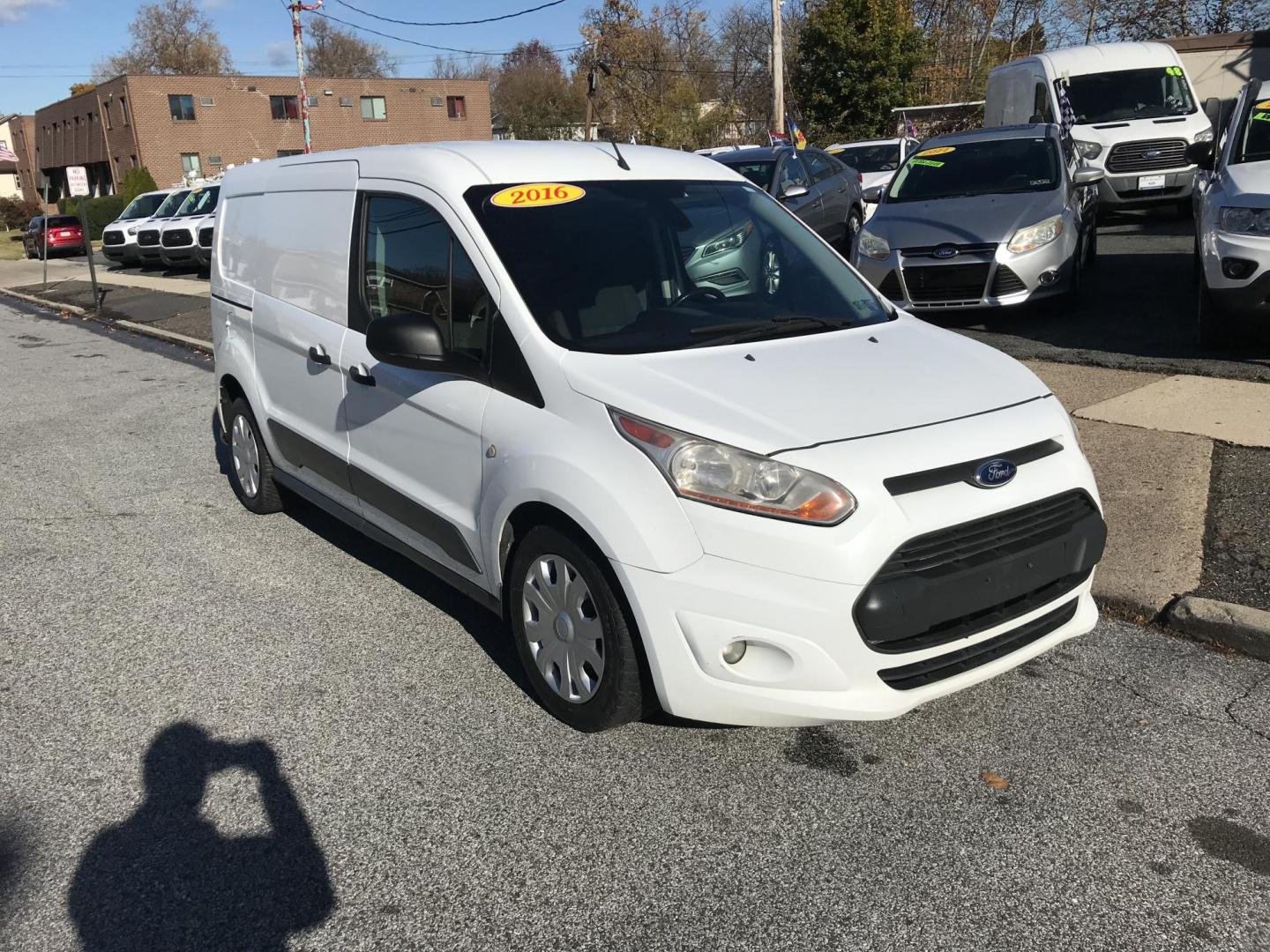 2016 White /Gray Ford Transit Connect Cargo Van XLT LWB (NM0LS7F72G1) with an 2.5L L4 DOHC 16V engine, 6A transmission, located at 577 Chester Pike, Prospect Park, PA, 19076, (610) 237-1015, 39.886154, -75.302338 - Photo#1