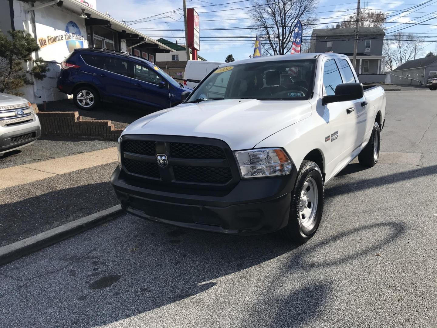 2014 White /Gray RAM 1500 Tradesman Quad Cab (1C6RR6FT3ES) with an 5.7L V8 OHV 16V engine, 6-Speed Automatic transmission, located at 577 Chester Pike, Prospect Park, PA, 19076, (610) 237-1015, 39.886154, -75.302338 - 2014 Ram 1500: Quad cab, 5.7 HEMI, trailer hitch, new PA inspection, FLEET MAINTAINED! This vehicle comes inspected and has been given a bumper to bumper safety check. It is very clean, reliable, and well maintained. We offer a unique pay plan that is known for being the easiest and fastest finan - Photo#1