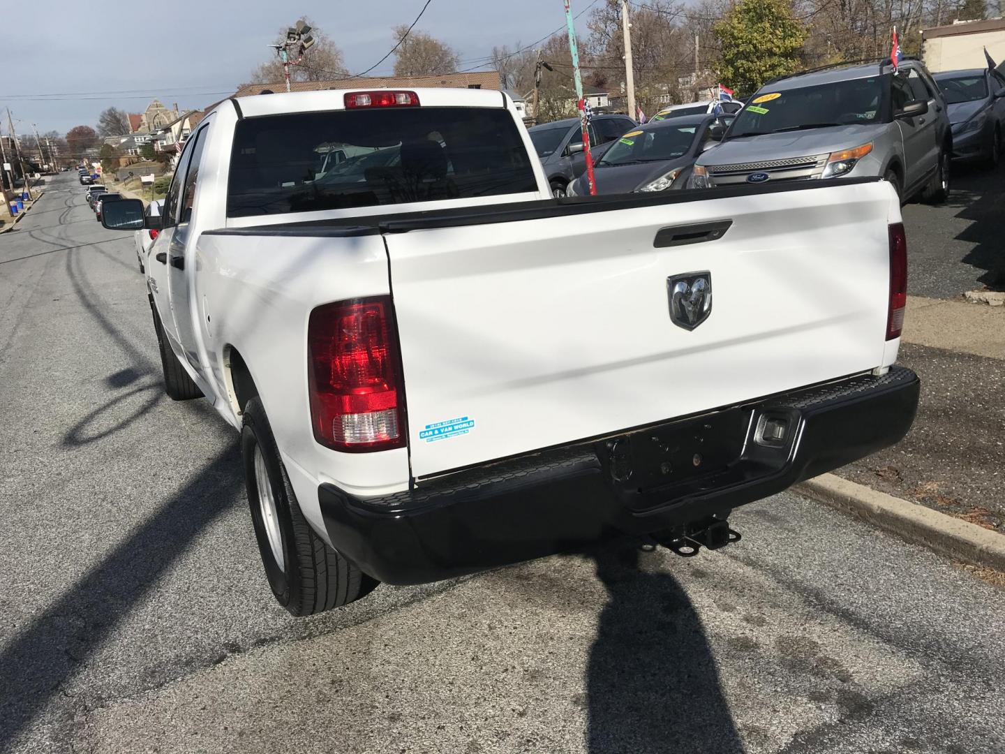 2014 White /Gray RAM 1500 Tradesman Quad Cab (1C6RR6FT3ES) with an 5.7L V8 OHV 16V engine, 6-Speed Automatic transmission, located at 577 Chester Pike, Prospect Park, PA, 19076, (610) 237-1015, 39.886154, -75.302338 - 2014 Ram 1500: Quad cab, 5.7 HEMI, trailer hitch, new PA inspection, FLEET MAINTAINED! This vehicle comes inspected and has been given a bumper to bumper safety check. It is very clean, reliable, and well maintained. We offer a unique pay plan that is known for being the easiest and fastest finan - Photo#6