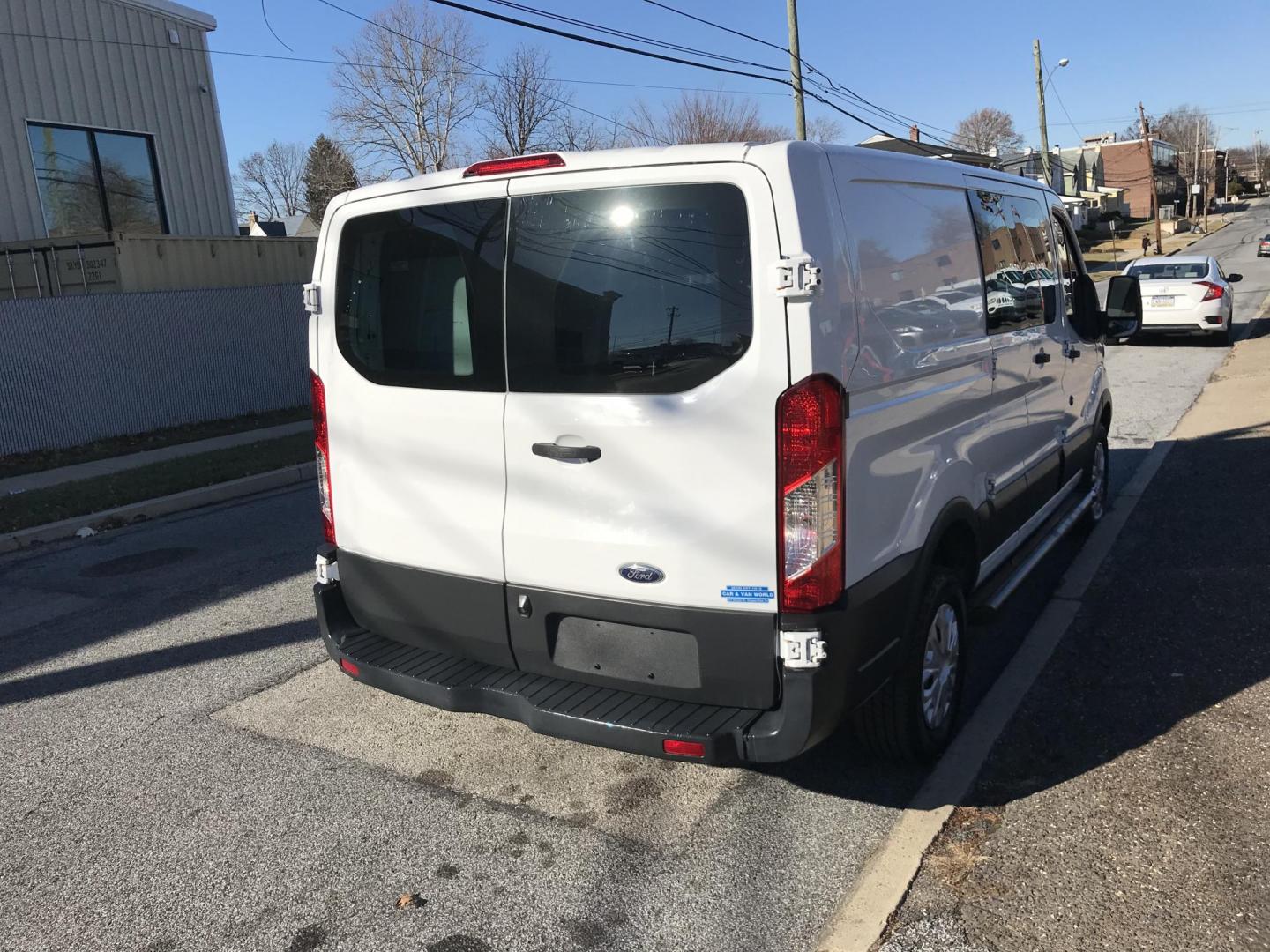 2016 White /Gray Ford Transit 250 Van Low Roof 60/40 Pass.130-in. WB (1FTYR1ZM7GK) with an 3.7L V6 DOHC 24V engine, 6A transmission, located at 577 Chester Pike, Prospect Park, PA, 19076, (610) 237-1015, 39.886154, -75.302338 - 2016 Ford Transit 250 Low Roof: shelving, new PA inspection, partition, FLEET MAINTAINED, runs LIKE NEW! This vehicle comes inspected and has been given a bumper to bumper safety check. It is very clean, reliable, and well maintained. We offer a unique pay plan that is known for being the easiest - Photo#23