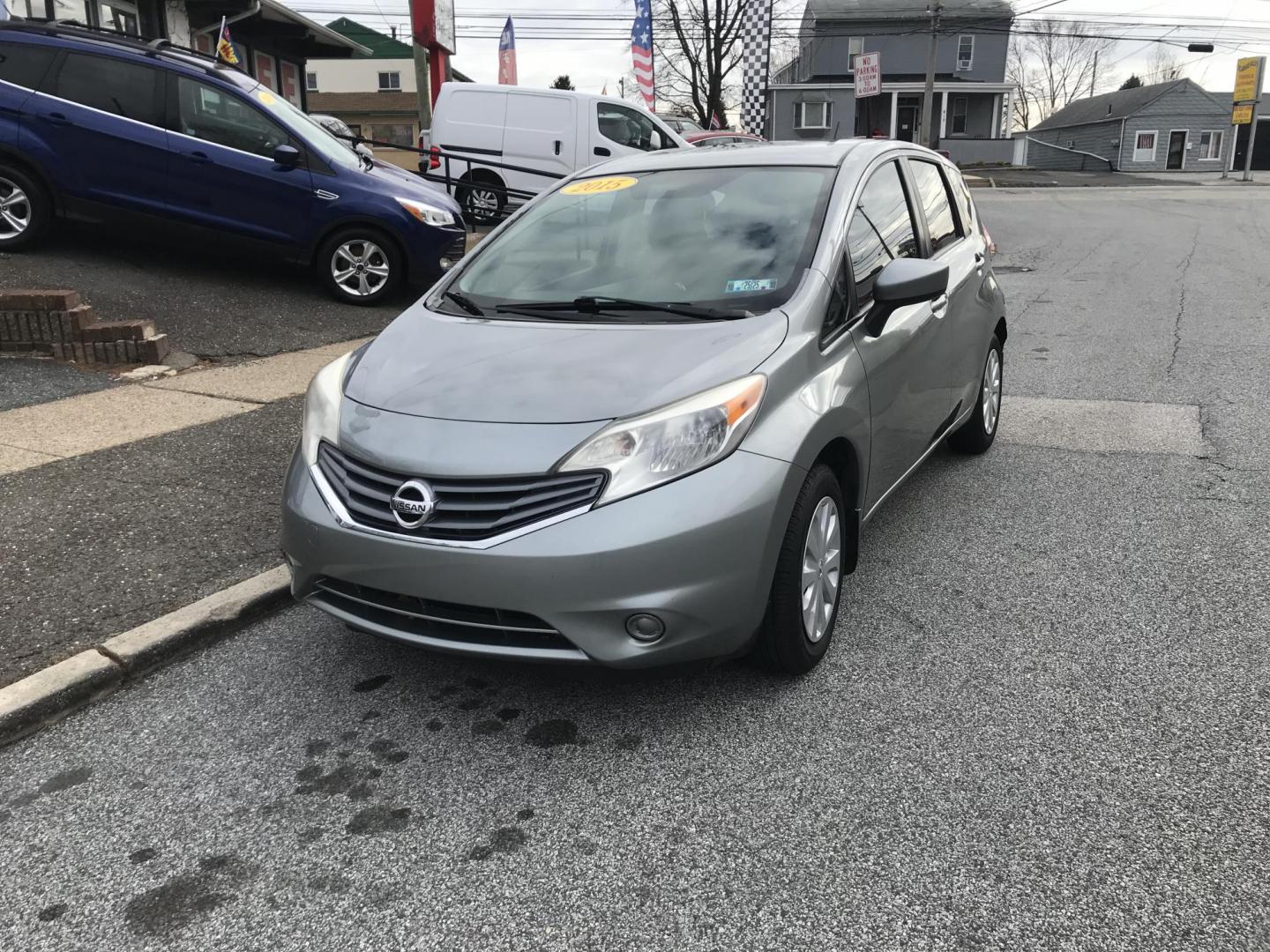 2015 Gray /Gray Nissan Versa Note S (3N1CE2CP4FL) with an 1.6L L4 DOHC 16V engine, 5-Speed Manual transmission, located at 577 Chester Pike, Prospect Park, PA, 19076, (610) 237-1015, 39.886154, -75.302338 - 2015 Nissan Versa Note: Only 102k miles, new PA inspection, great on gas, SUPER CLEAN! This vehicle comes inspected and has been given a bumper to bumper safety check. It is very clean, reliable, and well maintained. We offer a unique pay plan that is known for being the easiest and fastest finan - Photo#2