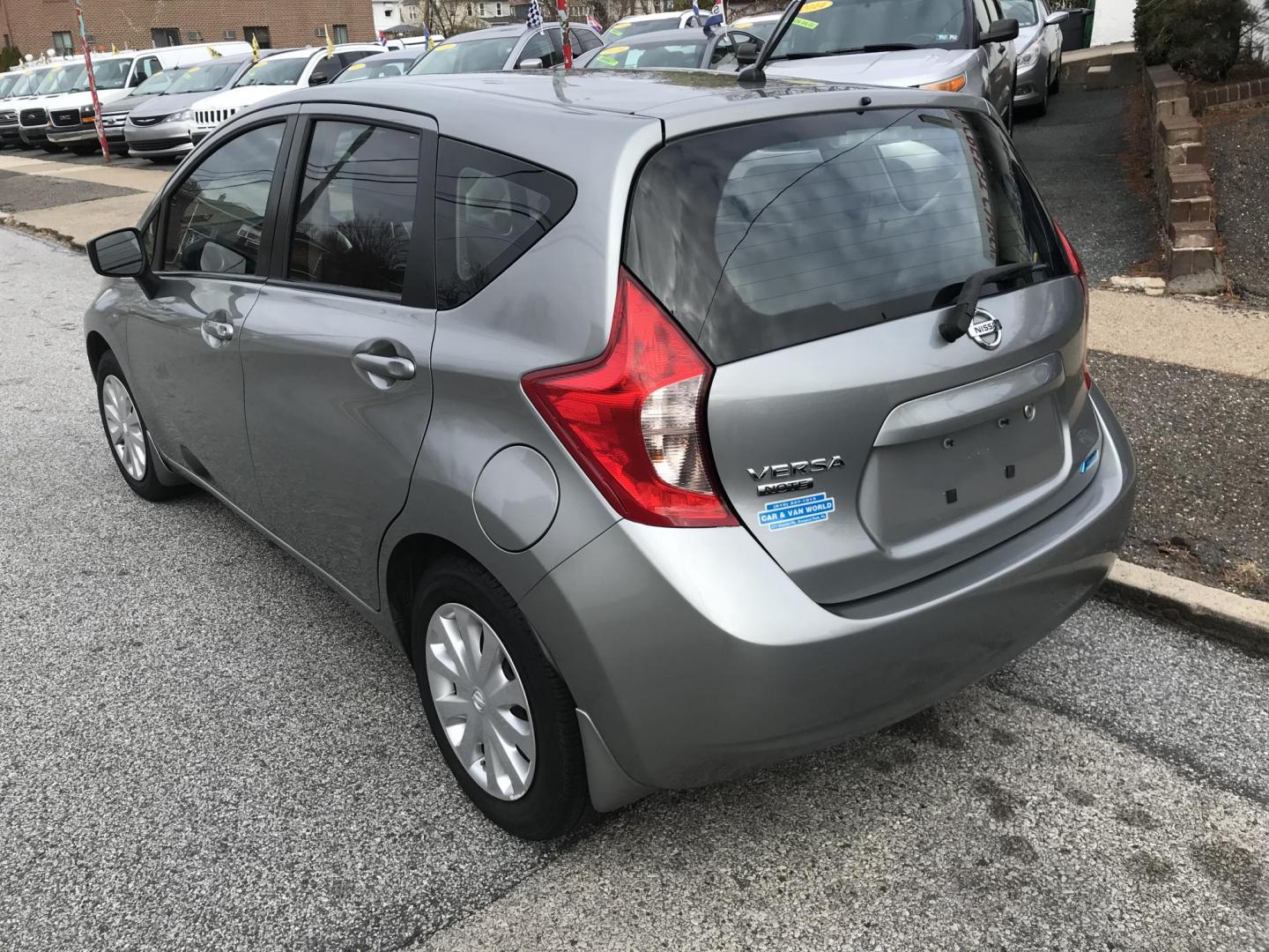 2015 Gray /Gray Nissan Versa Note S (3N1CE2CP4FL) with an 1.6L L4 DOHC 16V engine, 5-Speed Manual transmission, located at 577 Chester Pike, Prospect Park, PA, 19076, (610) 237-1015, 39.886154, -75.302338 - 2015 Nissan Versa Note: Only 102k miles, new PA inspection, great on gas, SUPER CLEAN! This vehicle comes inspected and has been given a bumper to bumper safety check. It is very clean, reliable, and well maintained. We offer a unique pay plan that is known for being the easiest and fastest finan - Photo#4