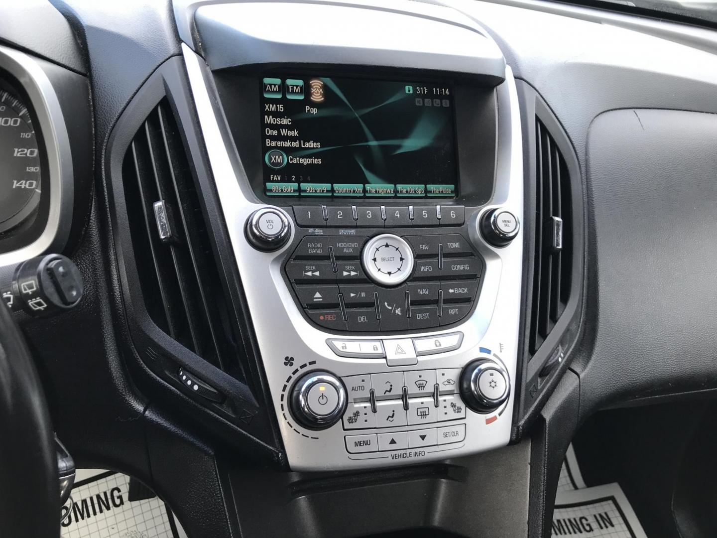 2011 Black /Black Chevrolet Equinox 2LT AWD (2CNFLNEC7B6) with an 2.4L L4 DOHC 16V engine, 6-Speed Automatic transmission, located at 577 Chester Pike, Prospect Park, PA, 19076, (610) 237-1015, 39.886154, -75.302338 - Photo#15