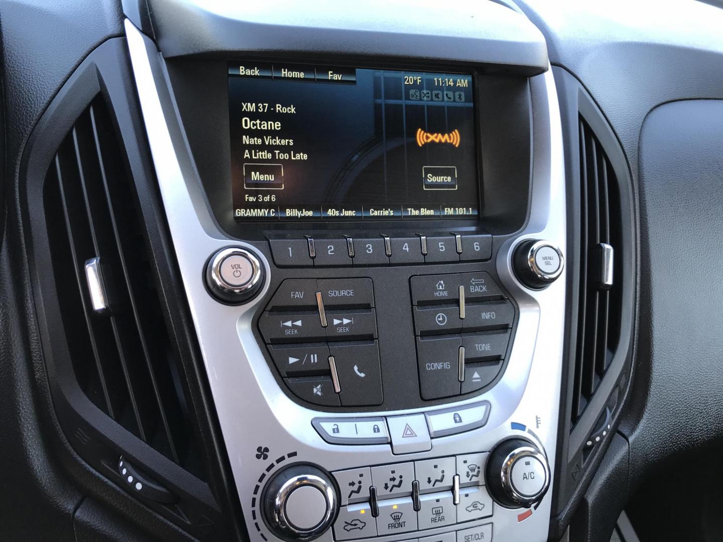 2013 Black /Black Chevrolet Equinox 1LT AWD (2GNFLEEKXD6) with an 2.4L L4 DOHC 16V engine, 6-Speed Automatic transmission, located at 577 Chester Pike, Prospect Park, PA, 19076, (610) 237-1015, 39.886154, -75.302338 - 2013 Chevrolet Equinox LT: Only 82k miles, AWD, backup camera, new PA inspection, SUPER CLEAN, runs LIKE NEW! This vehicle comes inspected and has been given a bumper to bumper safety check. It is very clean, reliable, and well maintained. We offer a unique pay plan that is known for being the ea - Photo#16