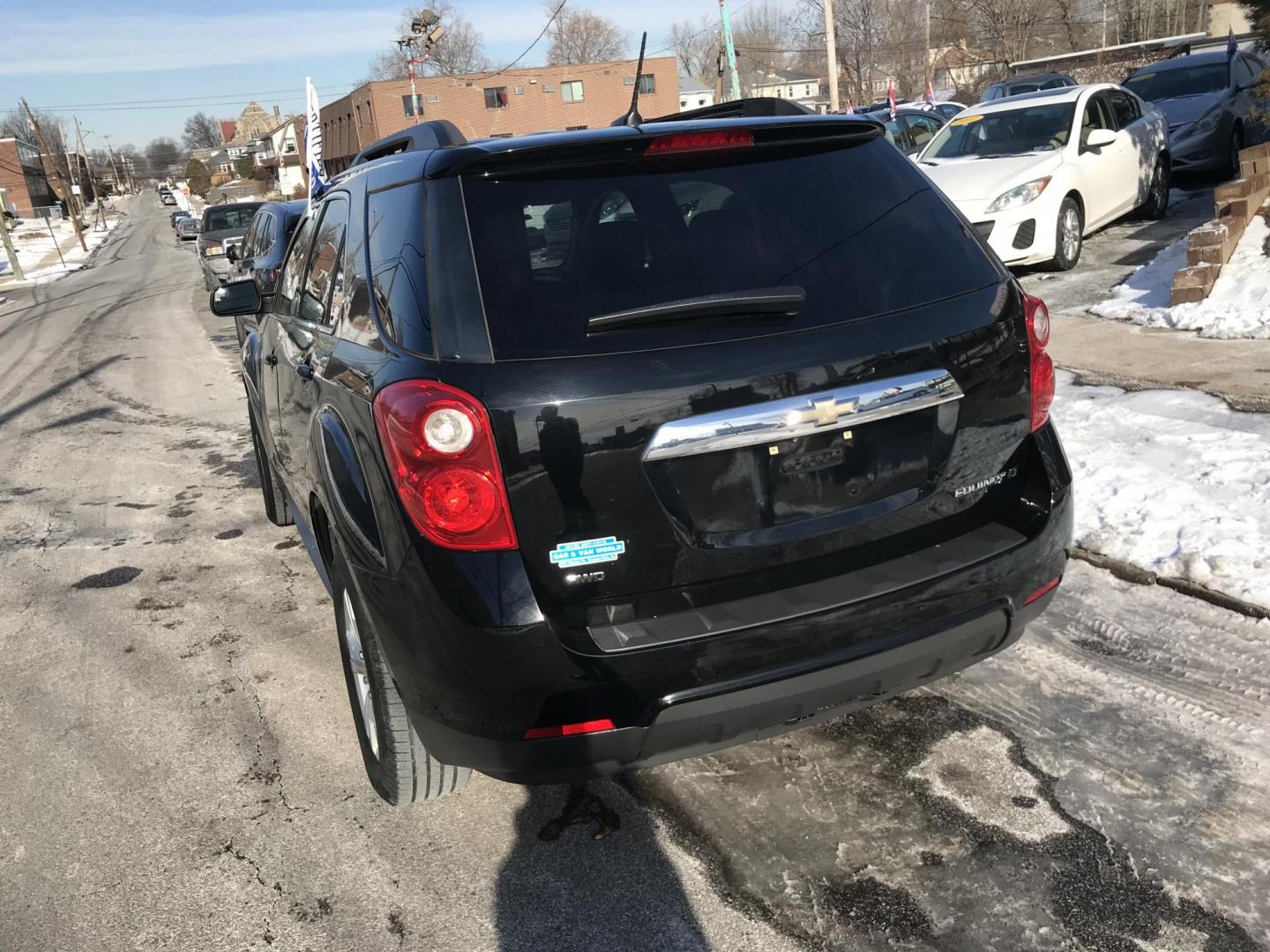 2013 Black /Black Chevrolet Equinox 1LT AWD (2GNFLEEKXD6) with an 2.4L L4 DOHC 16V engine, 6-Speed Automatic transmission, located at 577 Chester Pike, Prospect Park, PA, 19076, (610) 237-1015, 39.886154, -75.302338 - 2013 Chevrolet Equinox LT: Only 82k miles, AWD, backup camera, new PA inspection, SUPER CLEAN, runs LIKE NEW! This vehicle comes inspected and has been given a bumper to bumper safety check. It is very clean, reliable, and well maintained. We offer a unique pay plan that is known for being the ea - Photo#4