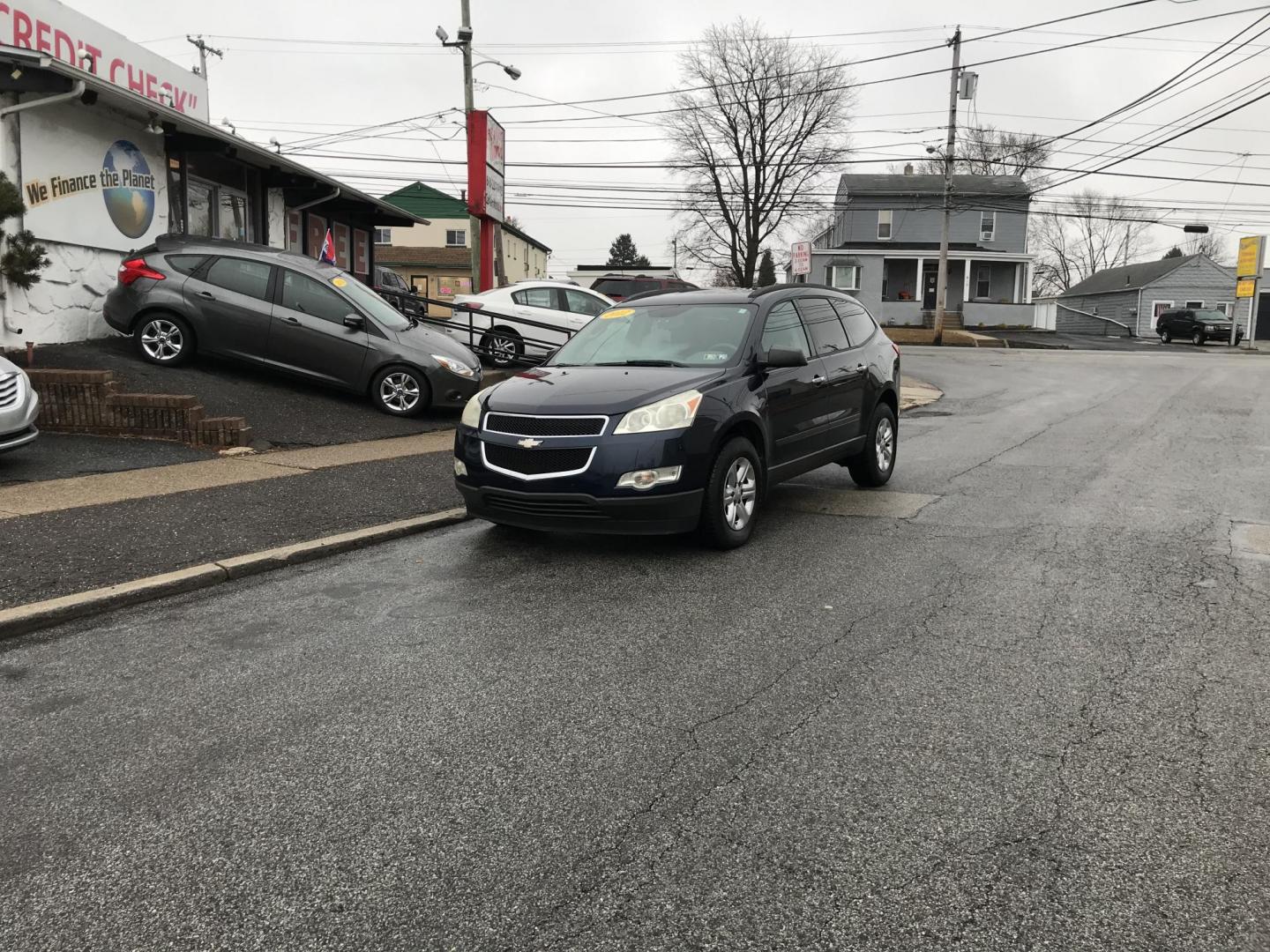 2012 Blue /Gray Chevrolet Traverse LS FWD w/PDC (1GNKRFED0CJ) with an 3.6L V6 DOHC 24V engine, 6-Speed Automatic transmission, located at 577 Chester Pike, Prospect Park, PA, 19076, (610) 237-1015, 39.886154, -75.302338 - 2012 Chevrolet Traverse: Only 94k miles, 3rd row seating, new PA inspection, SUPER CLEAN, runs LIKE NEW! This vehicle comes inspected and has been given a bumper to bumper safety check. It is very clean, reliable, and well maintained. We offer a unique pay plan that is known for being the easiest - Photo#2