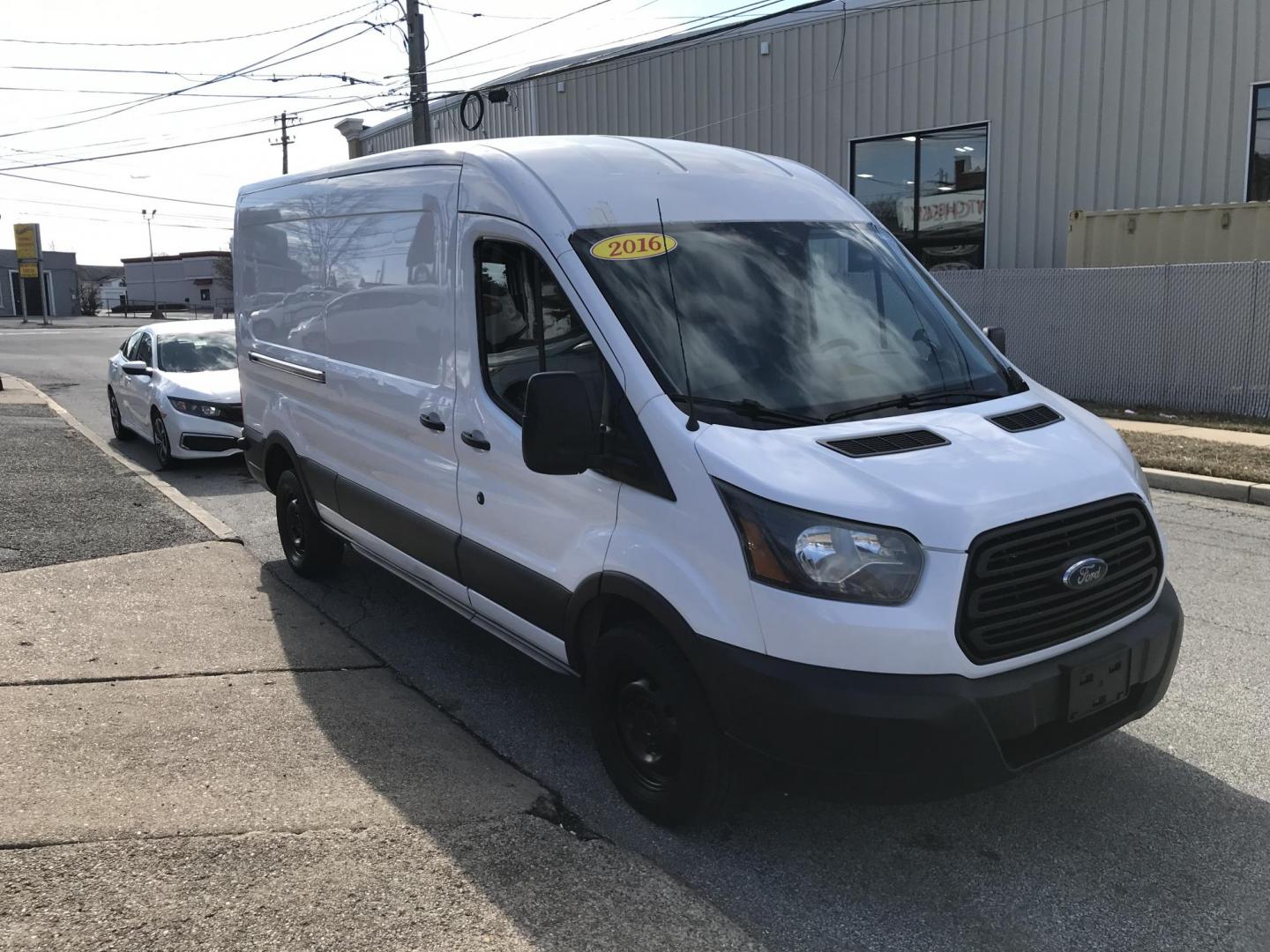 2016 White /Gray Ford Transit 250 Van Med. Roof w/Sliding Pass. 148-in. WB (1FTYR2CM9GK) with an 3.7L V6 DOHC 24V engine, 6-Speed Automatic transmission, located at 577 Chester Pike, Prospect Park, PA, 19076, (610) 237-1015, 39.886154, -75.302338 - 2019 Ford Transit 250 Medium Roof: Runs strong, has backup camera. Has check engine light on for catalytic converter. Needs inspection. Sold as-is. - Photo#1