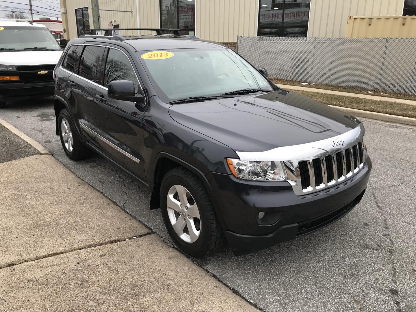 2013 Black /Black Jeep Grand Cherokee Laredo 4WD (1C4RJFAT5DC) with an 5.7L V8 OHV 16V engine, 5-Speed Automatic transmission, located at 577 Chester Pike, Prospect Park, PA, 19076, (610) 237-1015, 39.886154, -75.302338 - 2013 Jeep Grand Cherokee Laredo: Backup camera, trailer hitch, leather seats, new PA inspection, runs LIKE NEW! This vehicle comes inspected and has been given a bumper to bumper safety check. It is very clean, reliable, and well maintained. We offer a unique pay plan that is known for being the - Photo#4