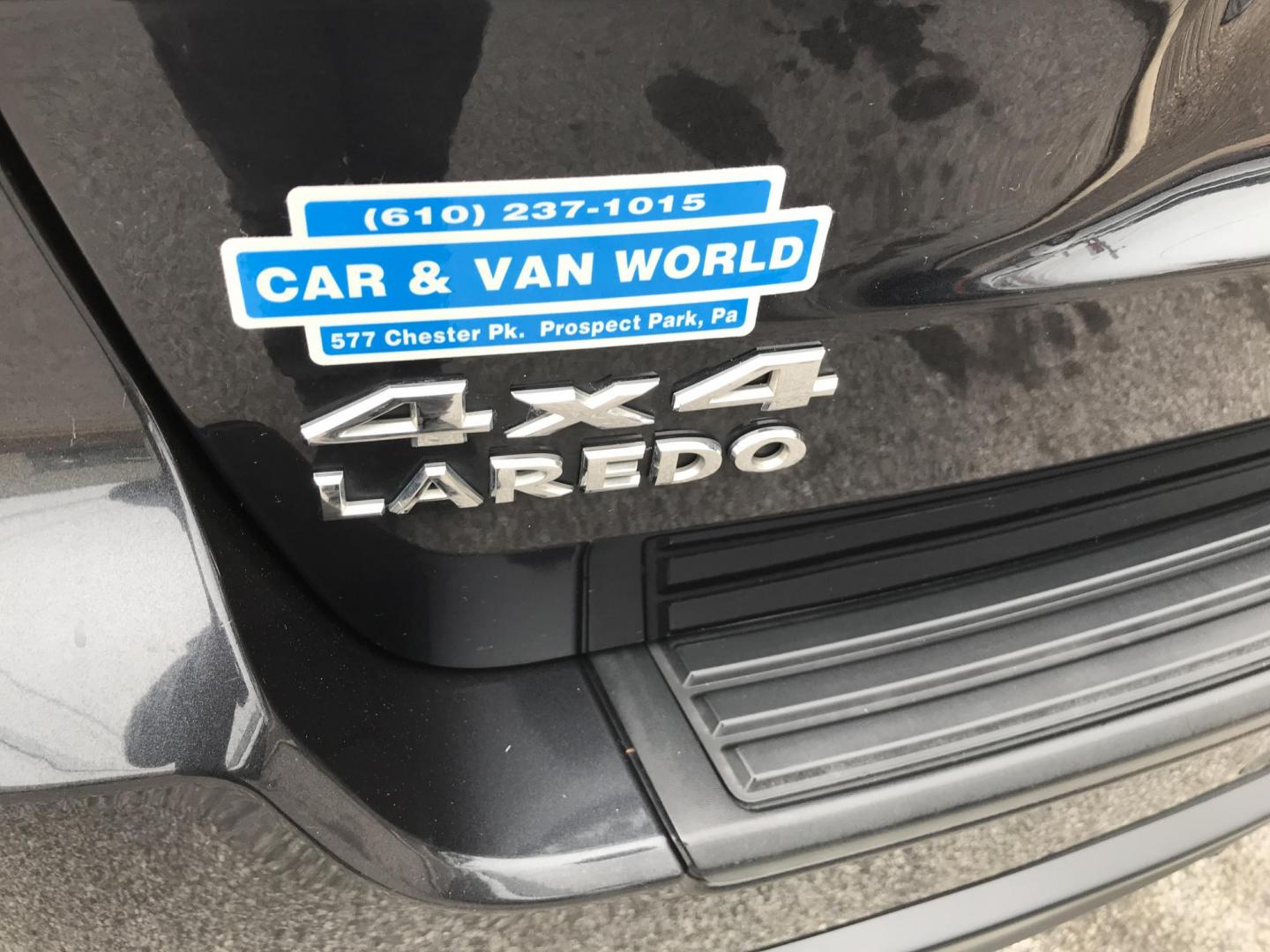 2013 Black /Black Jeep Grand Cherokee Laredo 4WD (1C4RJFAT5DC) with an 5.7L V8 OHV 16V engine, 5-Speed Automatic transmission, located at 577 Chester Pike, Prospect Park, PA, 19076, (610) 237-1015, 39.886154, -75.302338 - 2013 Jeep Grand Cherokee Laredo: Backup camera, trailer hitch, leather seats, new PA inspection, runs LIKE NEW! This vehicle comes inspected and has been given a bumper to bumper safety check. It is very clean, reliable, and well maintained. We offer a unique pay plan that is known for being the - Photo#6