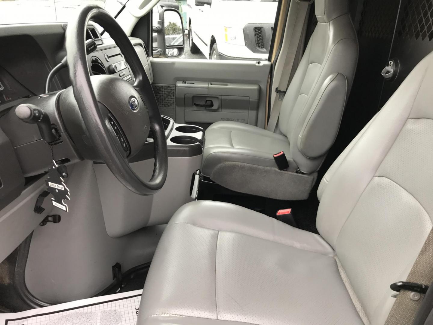 2014 Ford E-Series Van E-250 (1FTNE2EW9ED) with an 4.6L V8 SOHC 16V engine, 4-Speed Automatic transmission, located at 577 Chester Pike, Prospect Park, PA, 19076, (610) 237-1015, 39.886154, -75.302338 - Photo#9