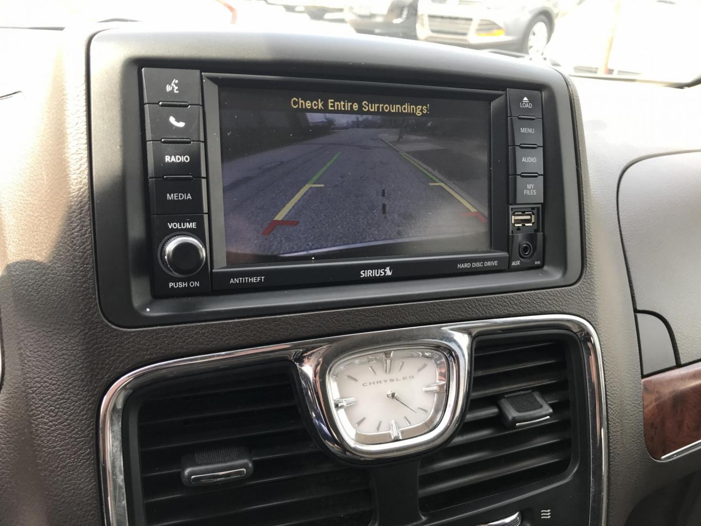 2014 Blue /Tan Chrysler Town & Country Touring (2C4RC1BG8ER) with an 3.6L V6 DOHC 24V engine, 6-Speed Automatic transmission, located at 577 Chester Pike, Prospect Park, PA, 19076, (610) 237-1015, 39.886154, -75.302338 - Photo#12